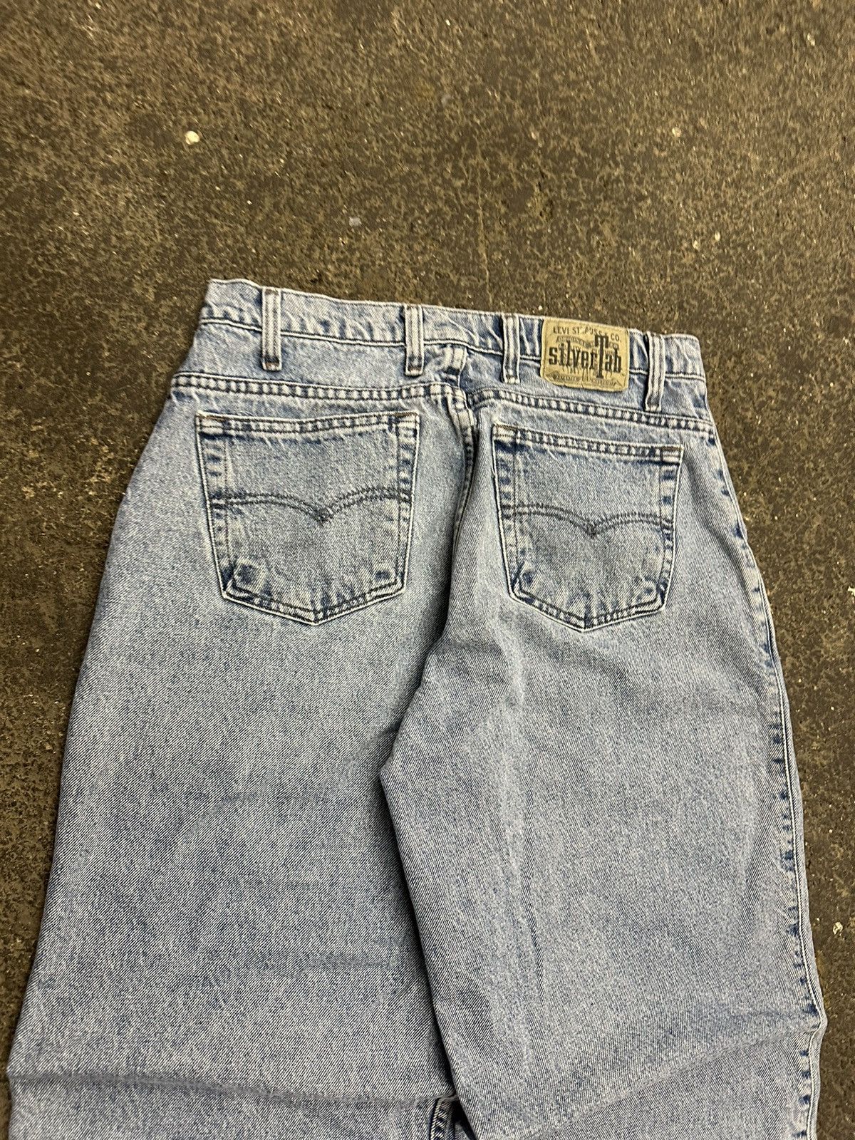 Levi's Y2K Levi’s Silvertab baggy jeans Size US 31 - 7 Thumbnail