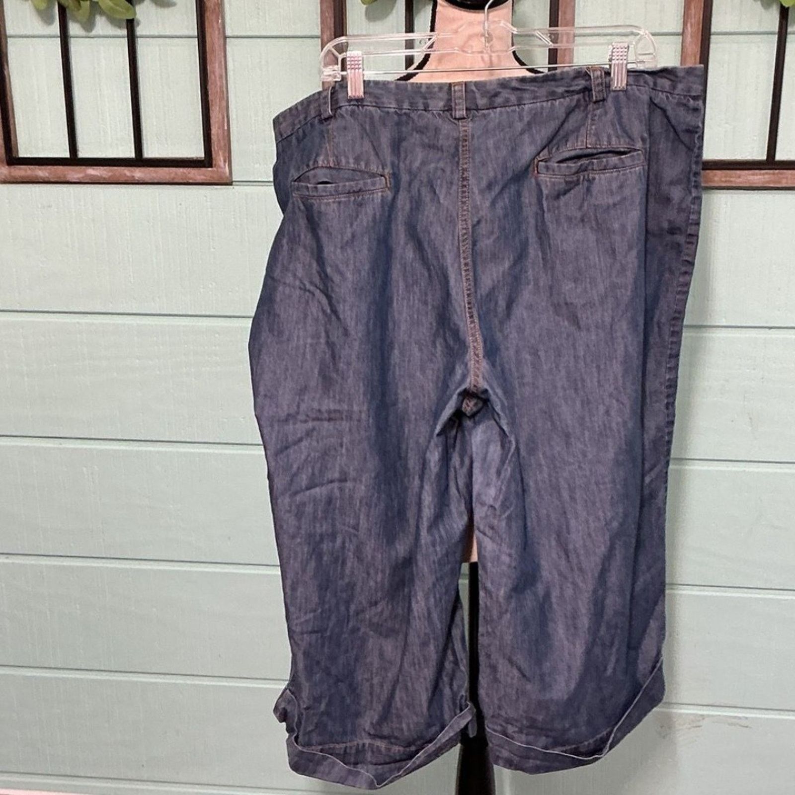 Other Apostrophe Stretch Denim Capri Pants Women Plus 18W Light Size 40" / US 18 - 3 Thumbnail