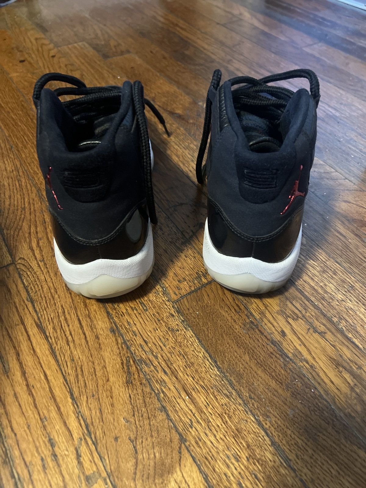 Jordan Brand × Nike Jordan Retro 11 “72-10” Size US 8.5 / EU 41-42 - 4 Thumbnail