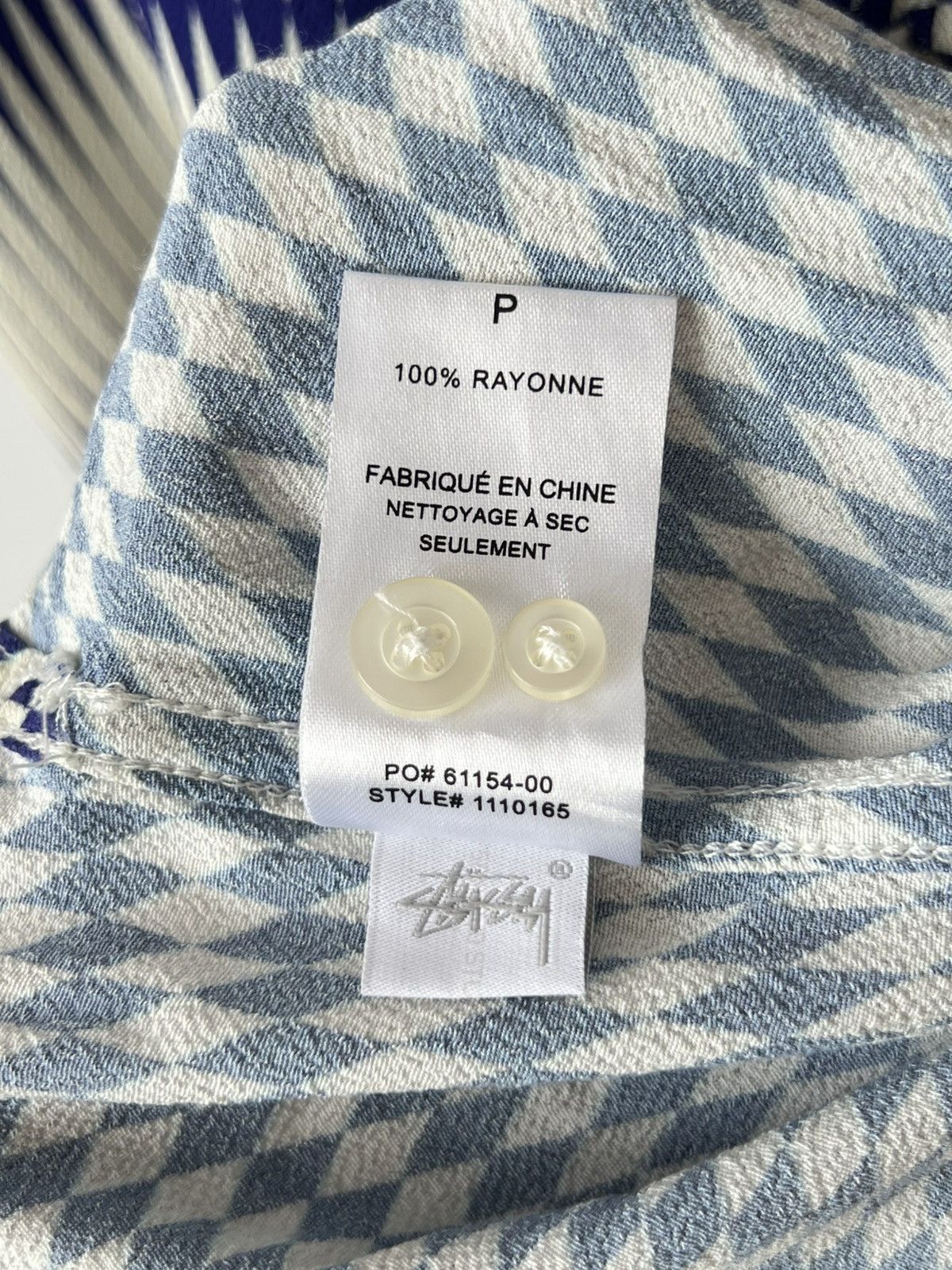 Stussy Rare Stussy Geometrical Cropped Boxy Fit Shirt Rayon Japan Size US S / EU 44-46 / 1 - 10 Thumbnail