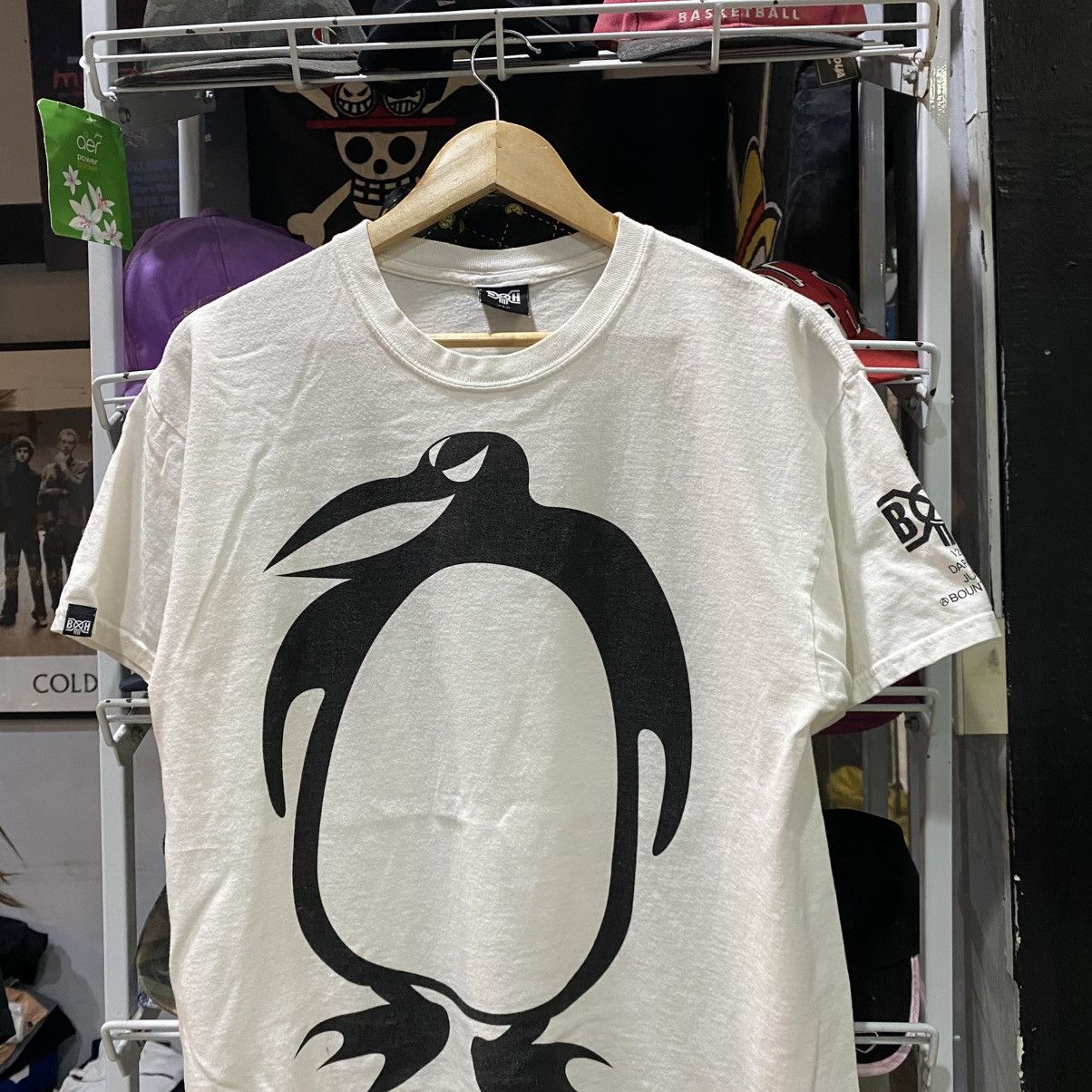 Bounty Hunter Bounty hunter Penguin Angry t-shirts Size US L / EU 52-54 / 3 - 3 Thumbnail