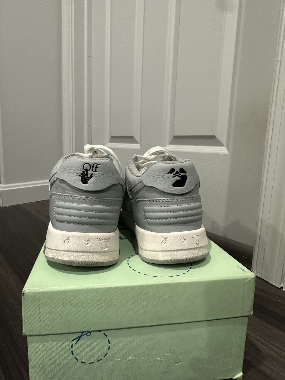 Off-White Off-White Out of Office Sneakers Size US 6.5 / EU 39-40 - 4 Thumbnail