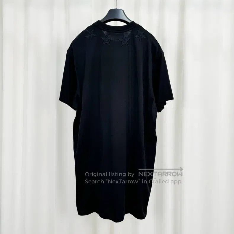 Givenchy Givenchy Black Five-Star Embroidered Short Sleeve (Size S) Size US S / EU 44-46 / 1 - 2 Thumbnail