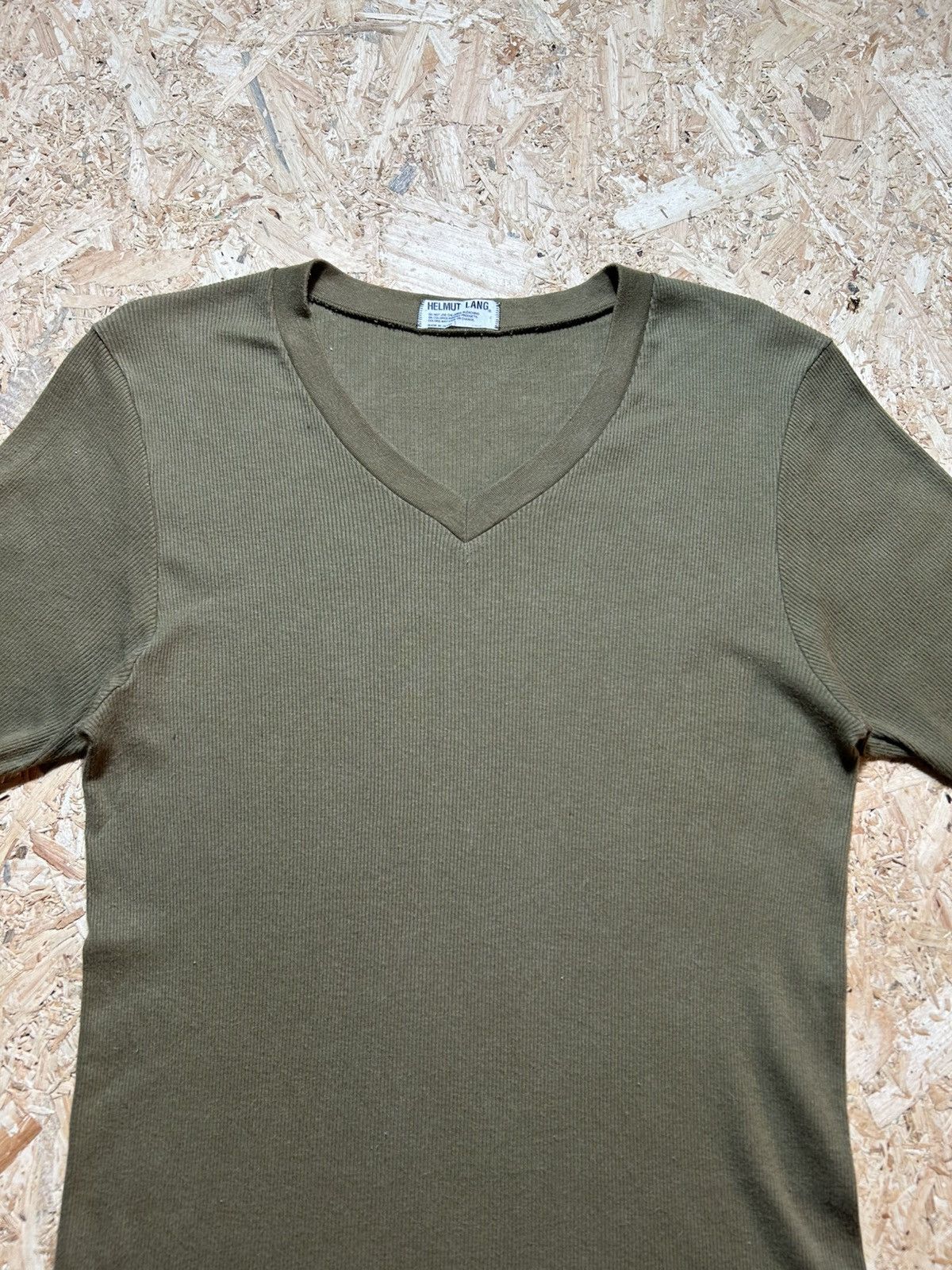 Helmut Lang Vintage Helmut Lang V Neck Tee Size US S / EU 44-46 / 1 - 3 Thumbnail