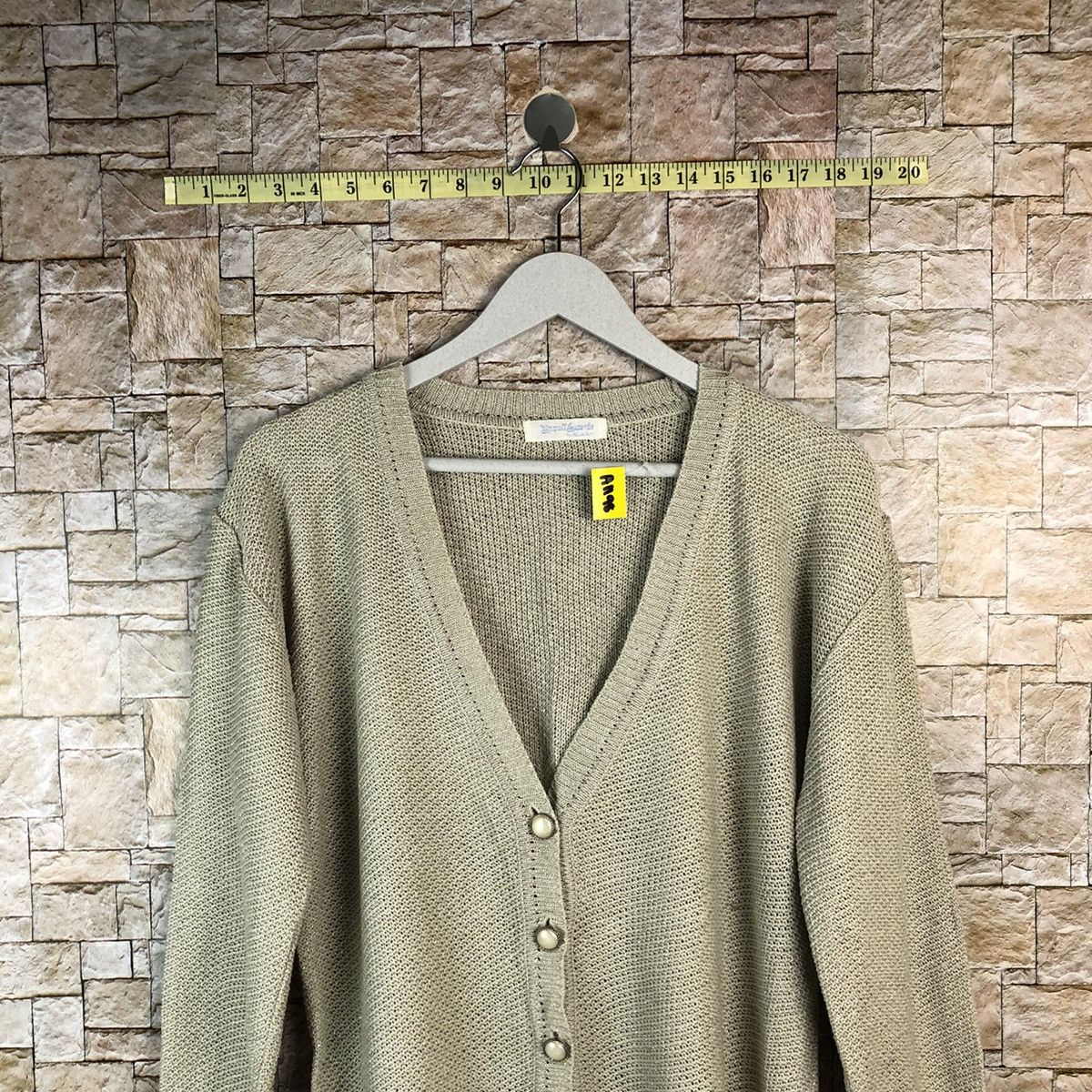 Japanese Brand Inputt Superfee Cream Cardigan Knitwear #A1198 Size US M / EU 48-50 / 2 - 2 Thumbnail
