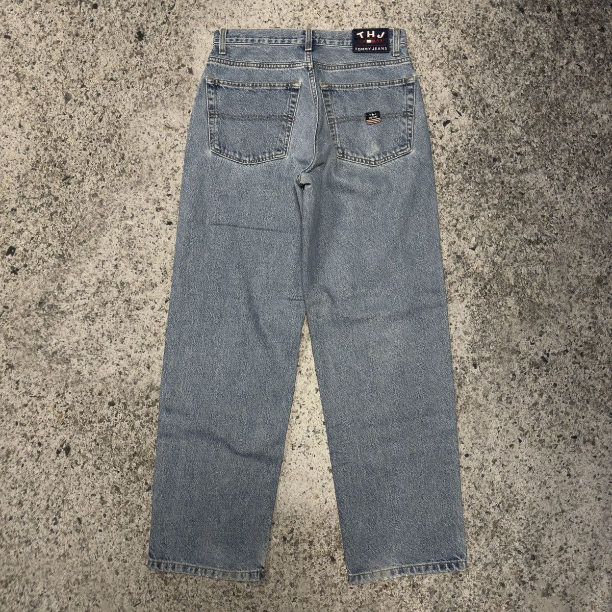 Vintage Vintage Tommy Jeans Faded Light Wash Denim Skater ERD Grunge Size US 31 - 2 Thumbnail