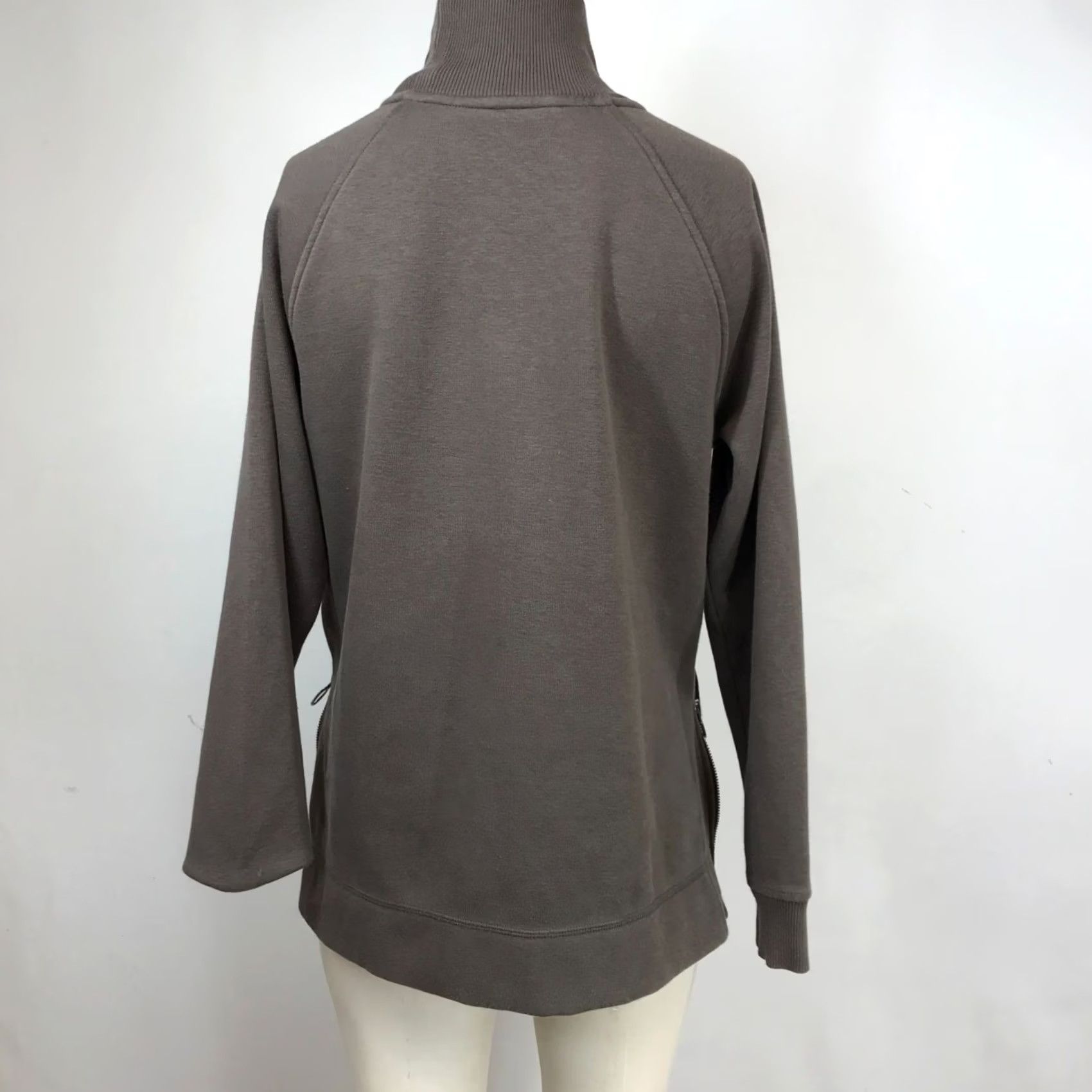 Athleta ATHLETA WOMEN'S SMALL BROWN LONG SLEEVE TURTLENECK SWEATSHIRT Size S / US 4 / IT 40 - 5 Thumbnail