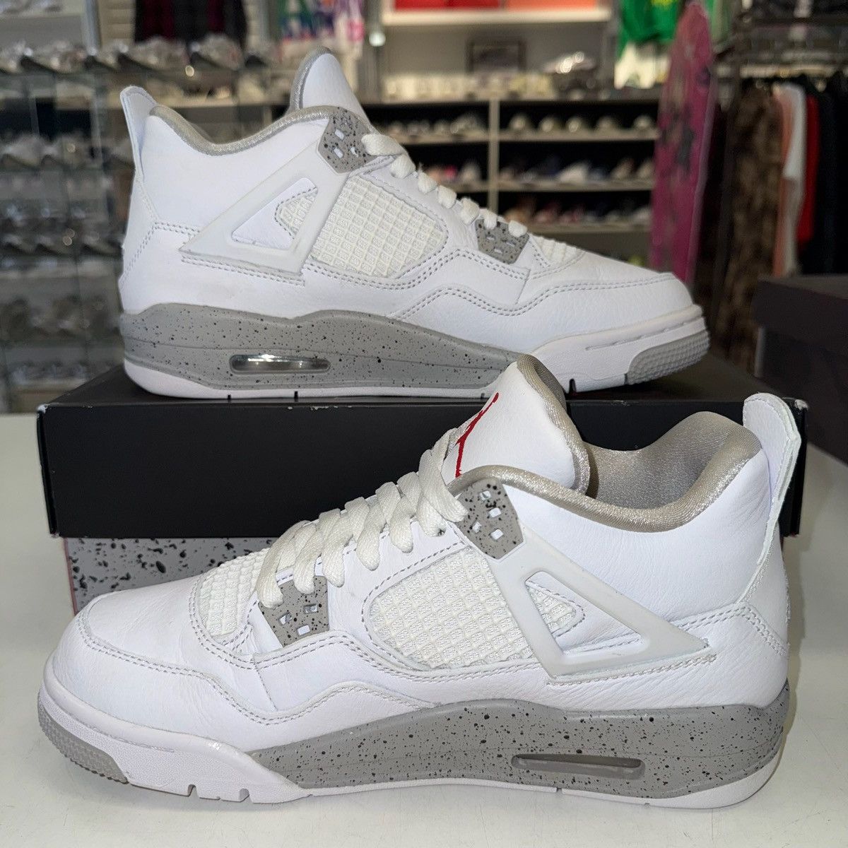 Jordan Brand Size 8.5W -Nike Air Jordan 4 Retro GS White Oreo -DJ4699 100 Size US 8.5 / IT 38.5 - 2 Thumbnail
