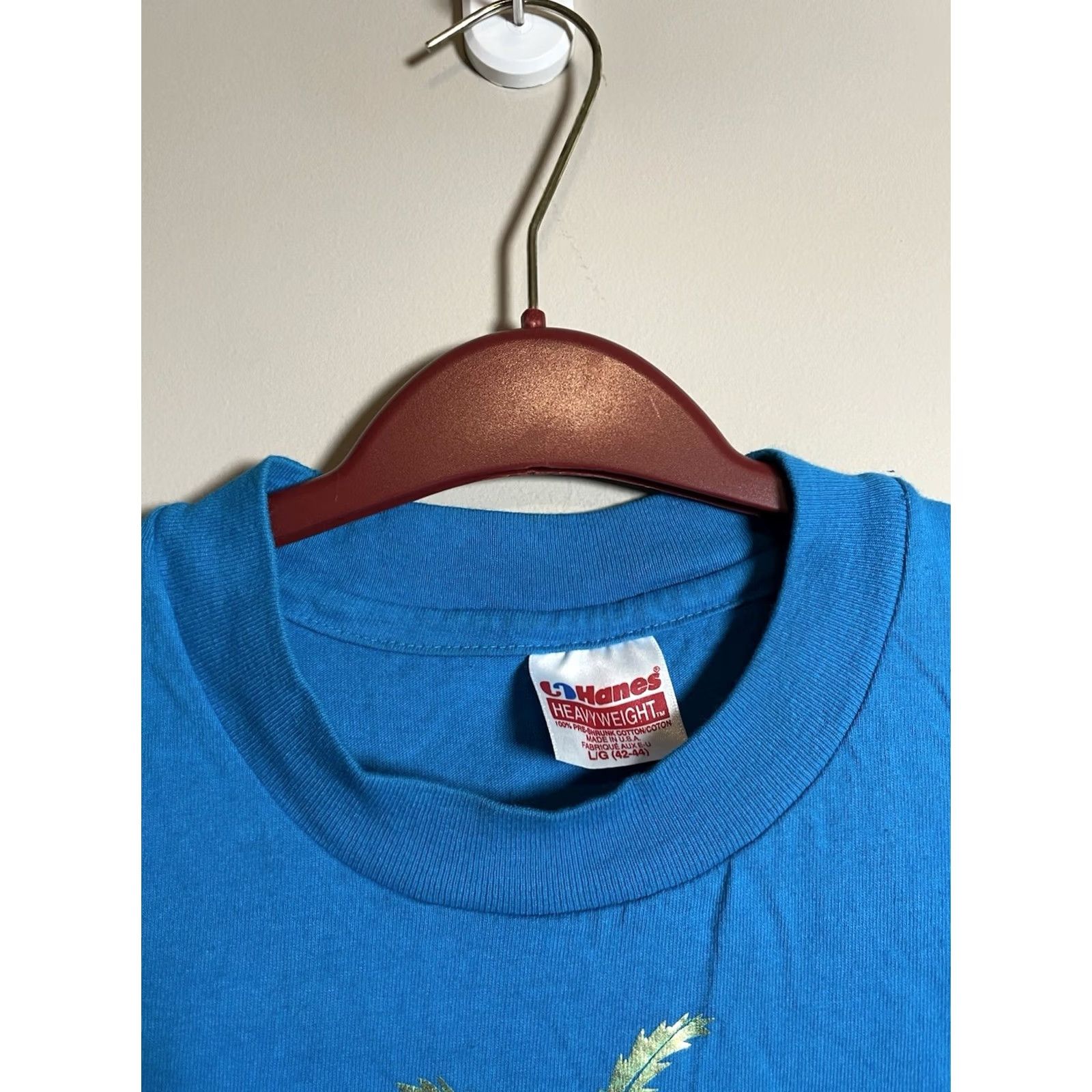 Hanes VINTAGE 90s Cerromar Beach Palm Trees Hanes Shirt Size L Blue Short Sleeve Knit T-Shirt Mens 90s Beach Neon Size US L / EU 52-54 / 3 - 4 Thumbnail