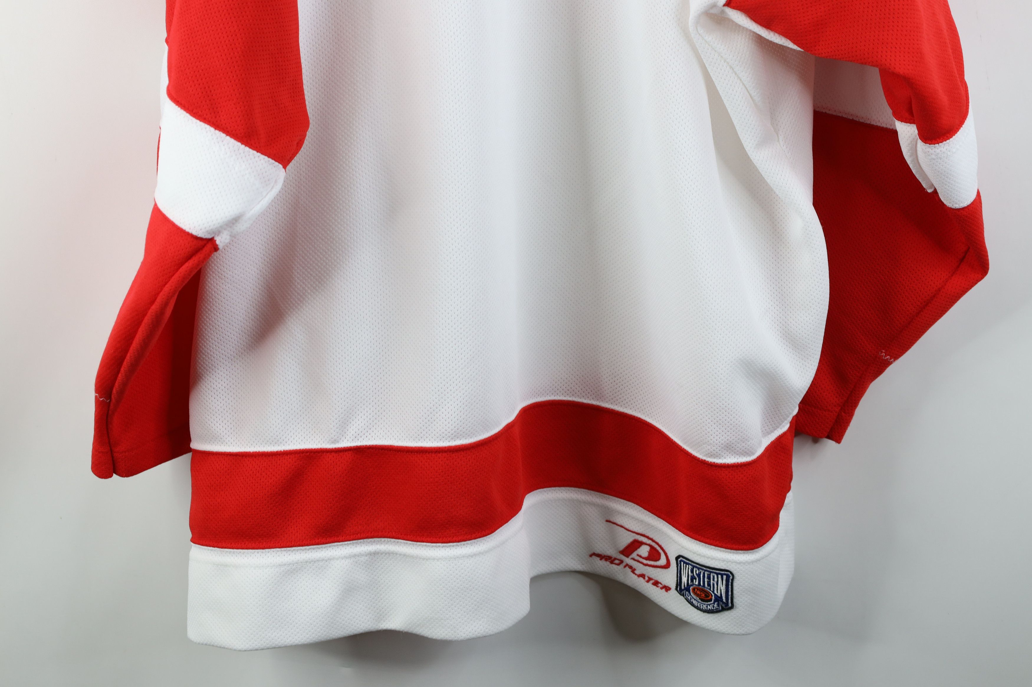 Vintage Vintage 90s Red Wings Hockey Jersey White 2Pac 2 Pac Size US XL / EU 56 / 4 - 13 Thumbnail