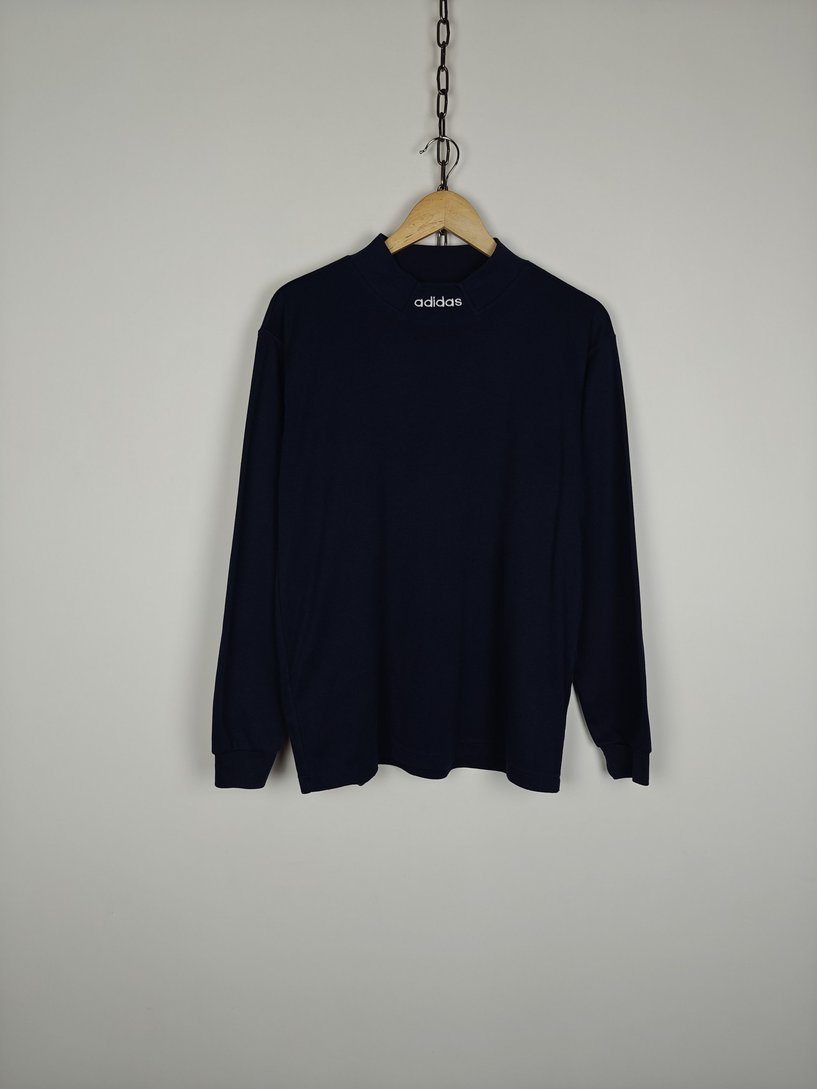 Adidas Adidas VTG Sweatshirt Pullover Neck Logo Blue size M Size US M / EU 48-50 / 2 - 1 Thumbnail