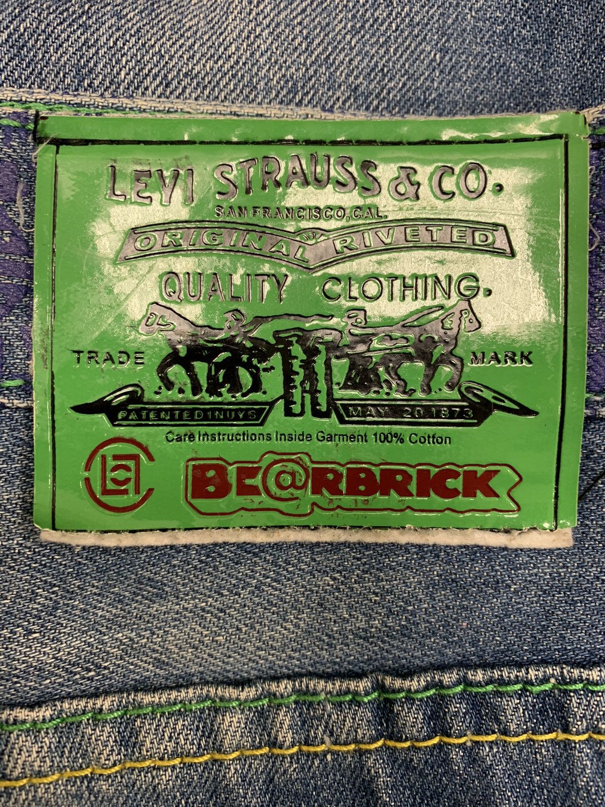 CLOT × Levi's × Medicom Toy RARE LEVIS CLOT BEARBRICK DISTRESSED JEANS Size US 32 / EU 48 - 6 Thumbnail