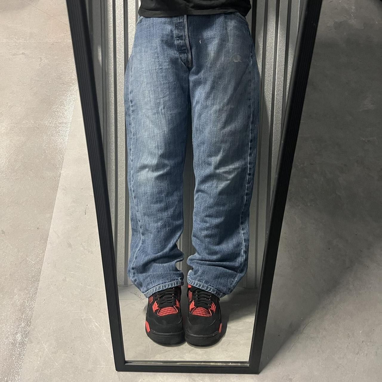 Vintage Vintage Y2K/2000s Baggy Medium wash Levi’s Workwear Denim Jeans! Size US 38 / EU 54 - 1 Thumbnail