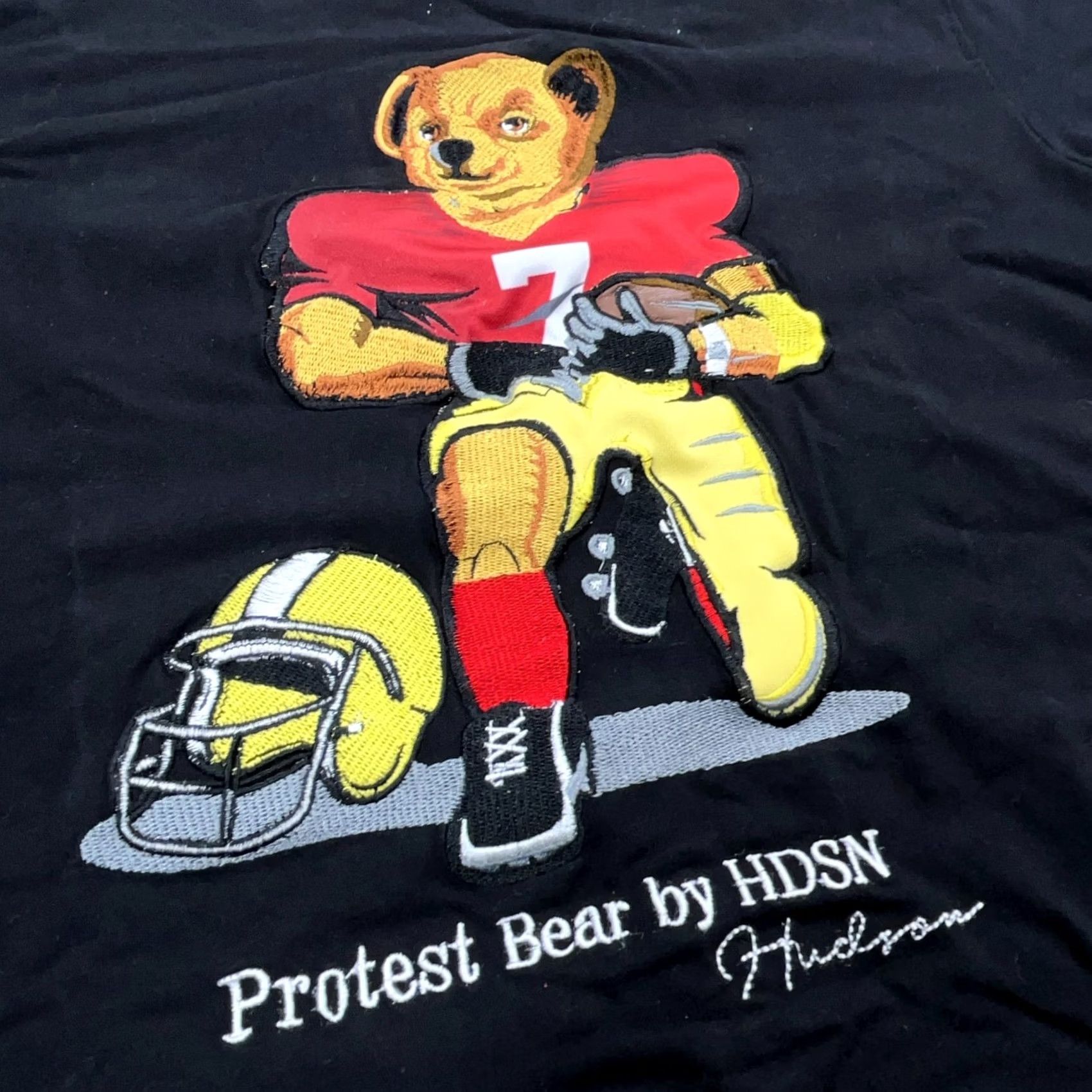 Hudson Hudson Outerwear Shirt Medium Black Tee T Protest Bear Kneeling Kapernick Men Size US M / EU 48-50 / 2 - 2 Thumbnail