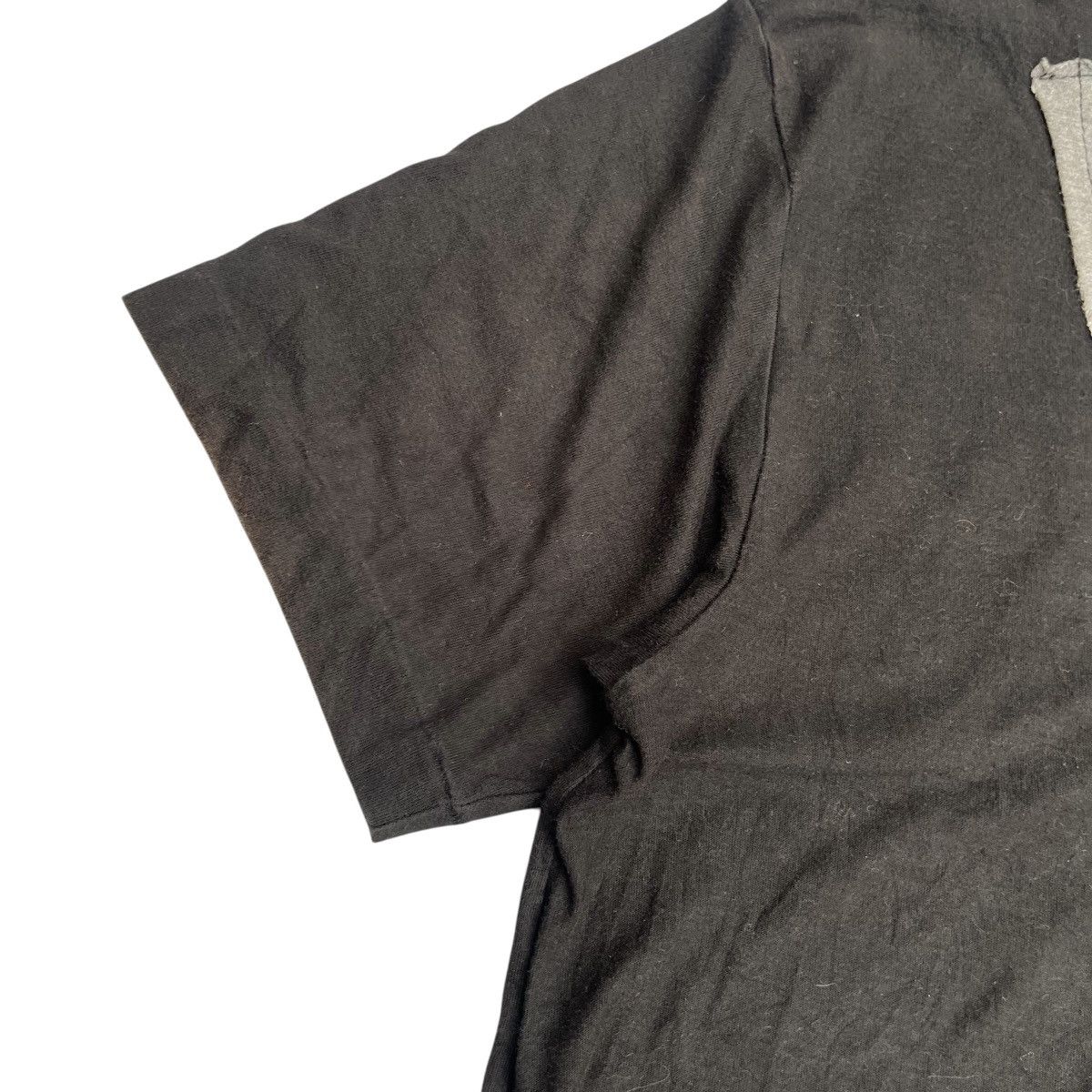 Comme des Garcons Ss 2010 tee Size US M / EU 48-50 / 2 - 2 Thumbnail