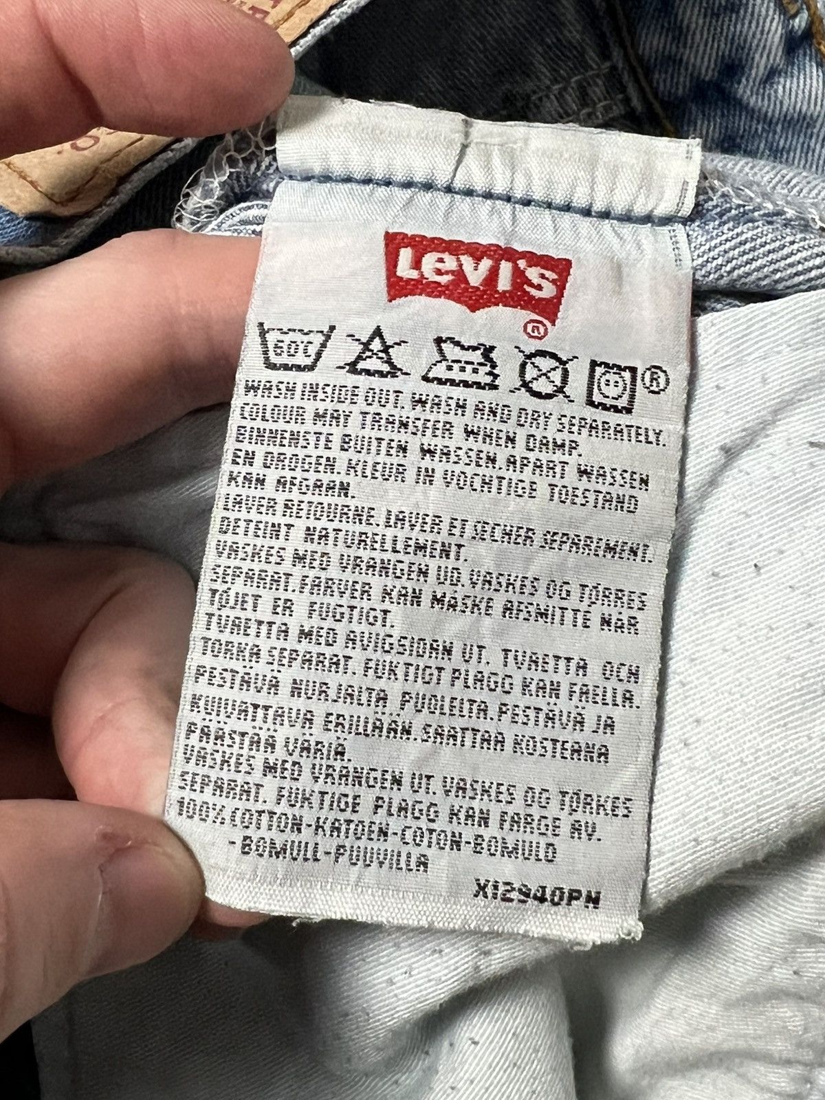 Levi's Vintage Levi’s 501 made in UK Men’s jeans Size US 36 / EU 52 - 7 Thumbnail