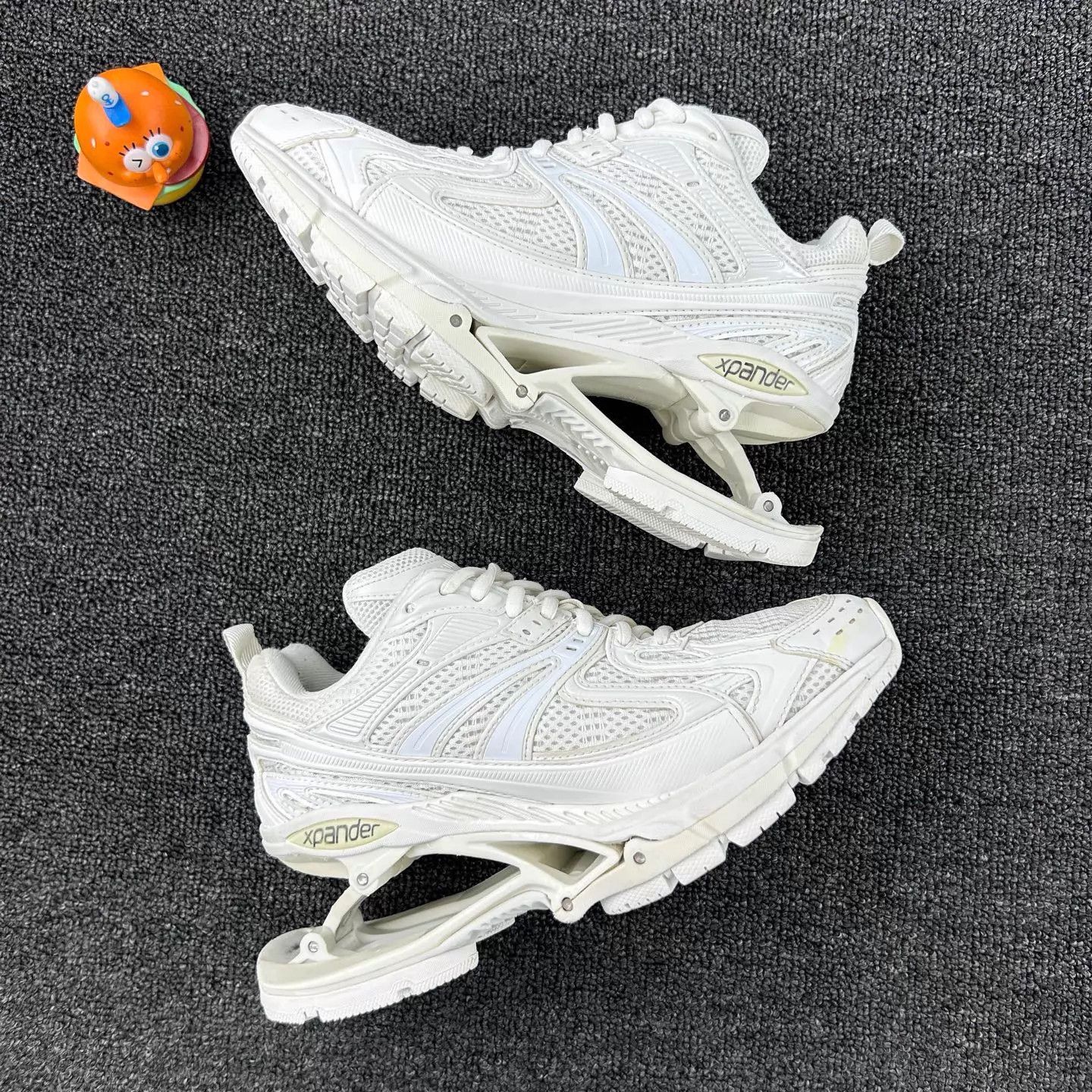 Balenciaga Balenciaga X-Pender White Women's 36 Sneaker Size US 6 / IT 36 - 4 Thumbnail