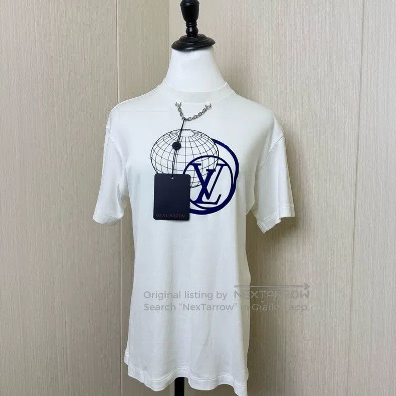 Louis Vuitton Louis Vuitton Printed Logo short sleeves Size M / US 6-8 / IT 42-44 - 1 Thumbnail