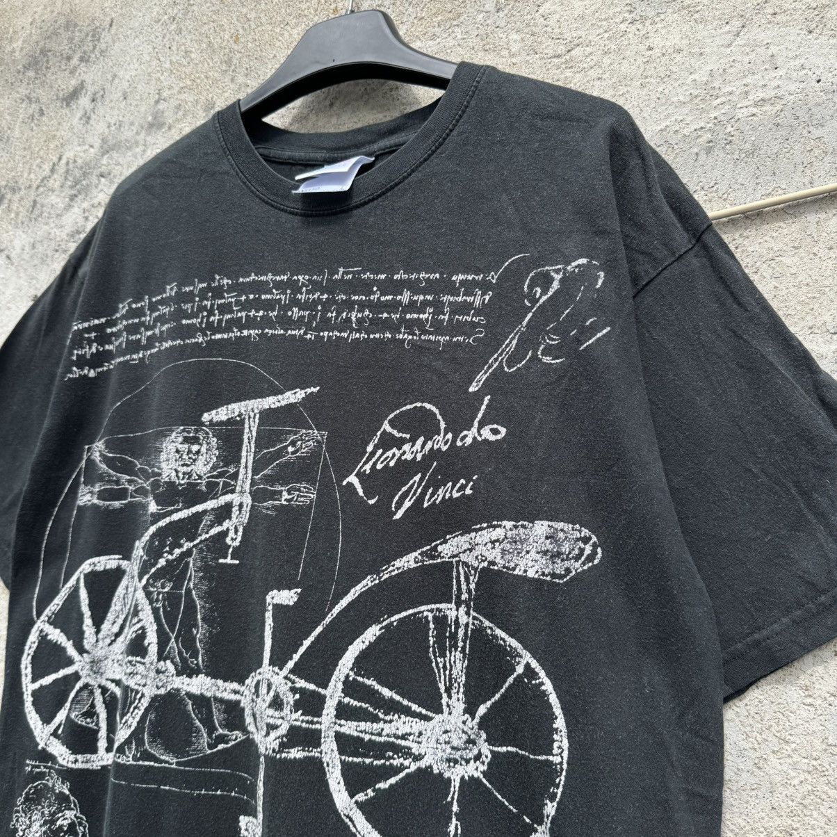 Japanese Brand Vintage Leonardo da Vinci Printed Tshirt Art Hoe 00s Washed Size US S / EU 44-46 / 1 - 5 Thumbnail