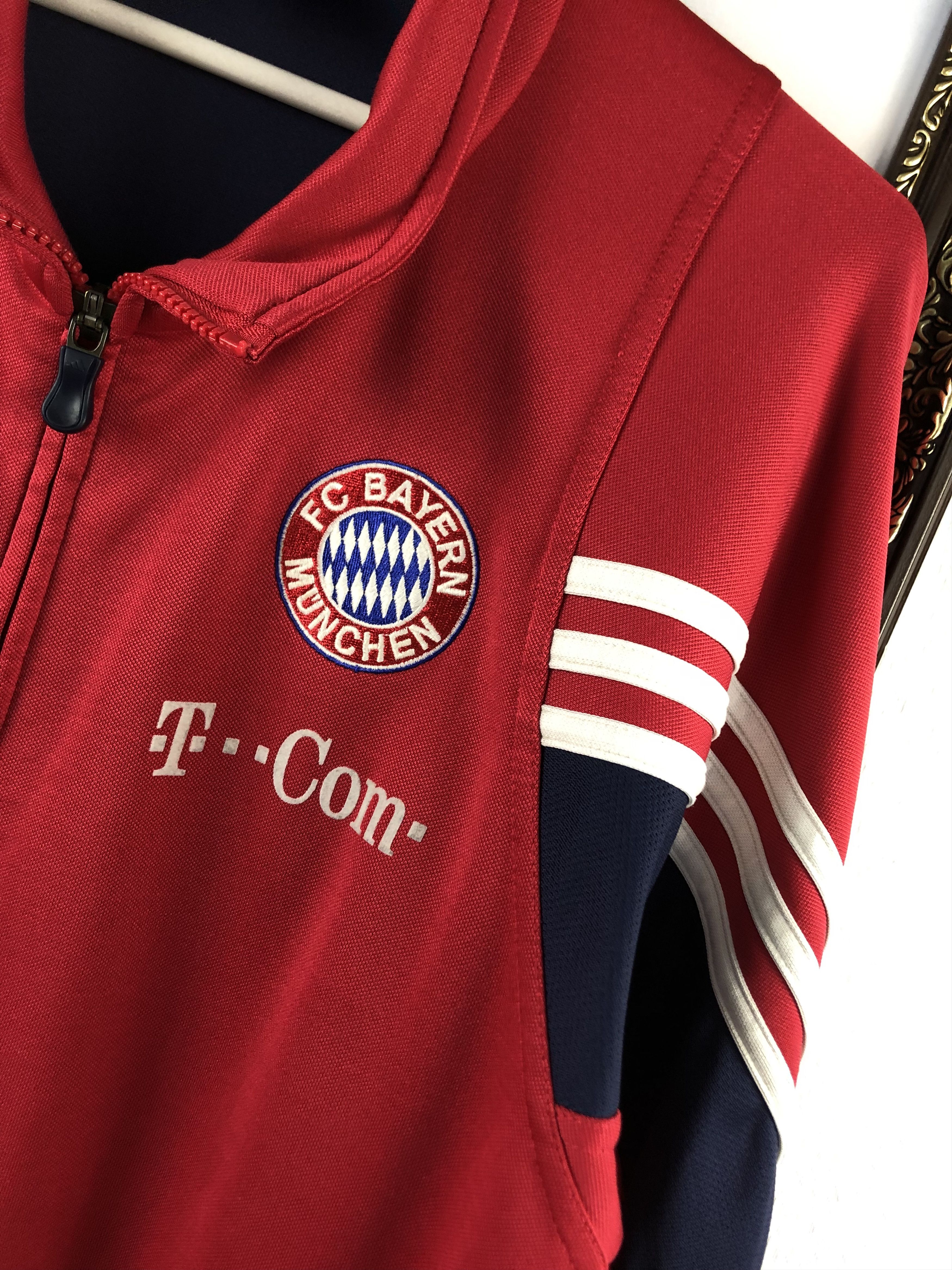 Adidas Vintage Adidas Bayern Munich Football Jacket Soccer Track Size US M / EU 48-50 / 2 - 5 Thumbnail
