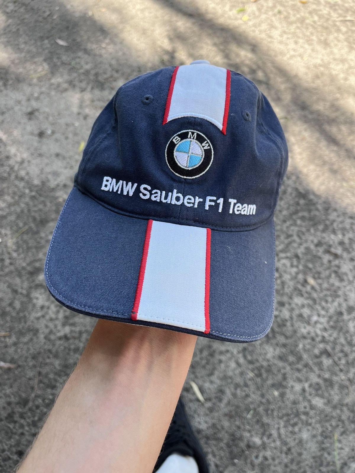 BMW BMW Sauber F1 2007 cap Size ONE SIZE - 1 Thumbnail