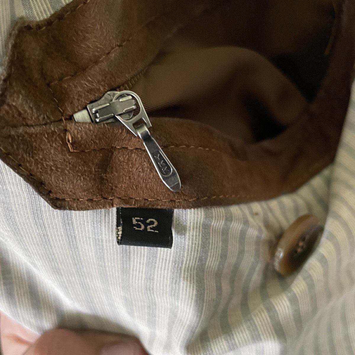 Vintage Brown suede jacket Size US L / EU 52-54 / 3 - 4 Thumbnail