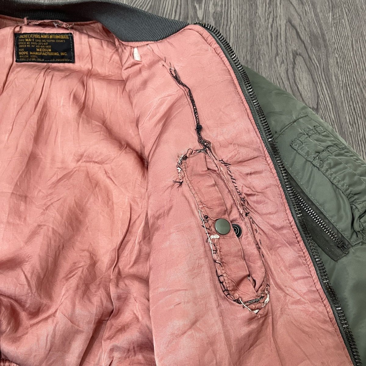 Alpha Industries Hope Manufacturing inc Ma-1 Fly Bomber Jacket Army Size US M / EU 48-50 / 2 - 15 Thumbnail