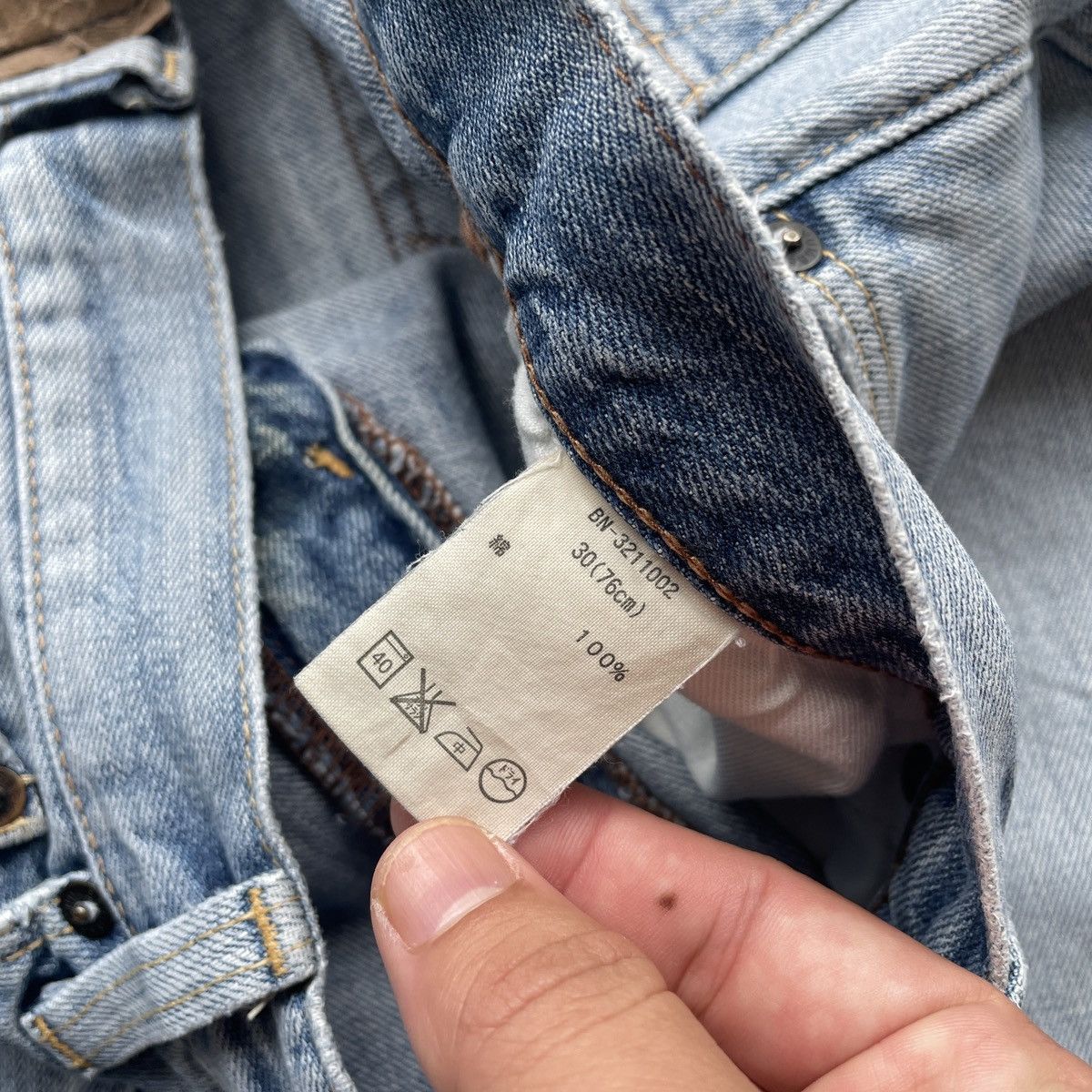 Japanese Brand × Jean × StraightFaded Vintage Made In Nippon Straight Faded Jean Japan Denim Pants Size US 32 / EU 48 - 7 Thumbnail