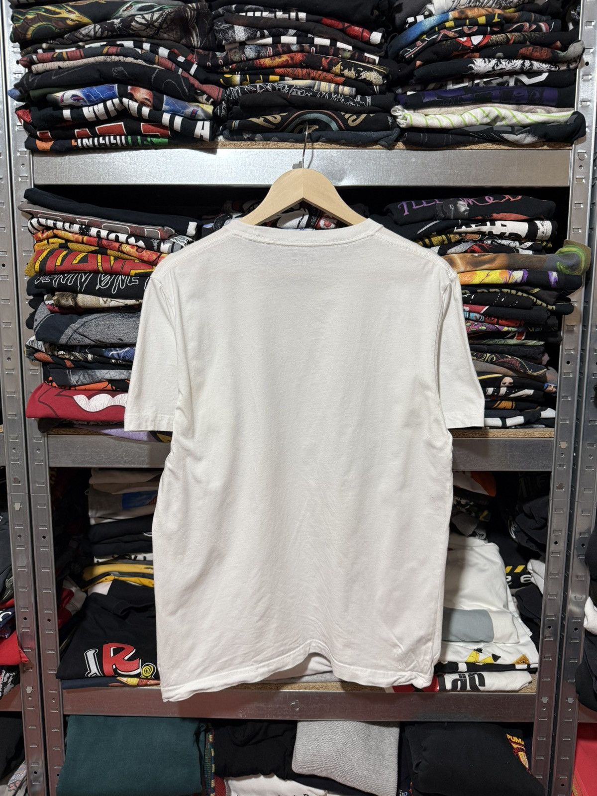 Uniqlo UNIQLO TOKYO ANIME DEMON SLAYER HASHIRA T-Shirt Y2K Hype Size US M / EU 48-50 / 2 - 2 Thumbnail
