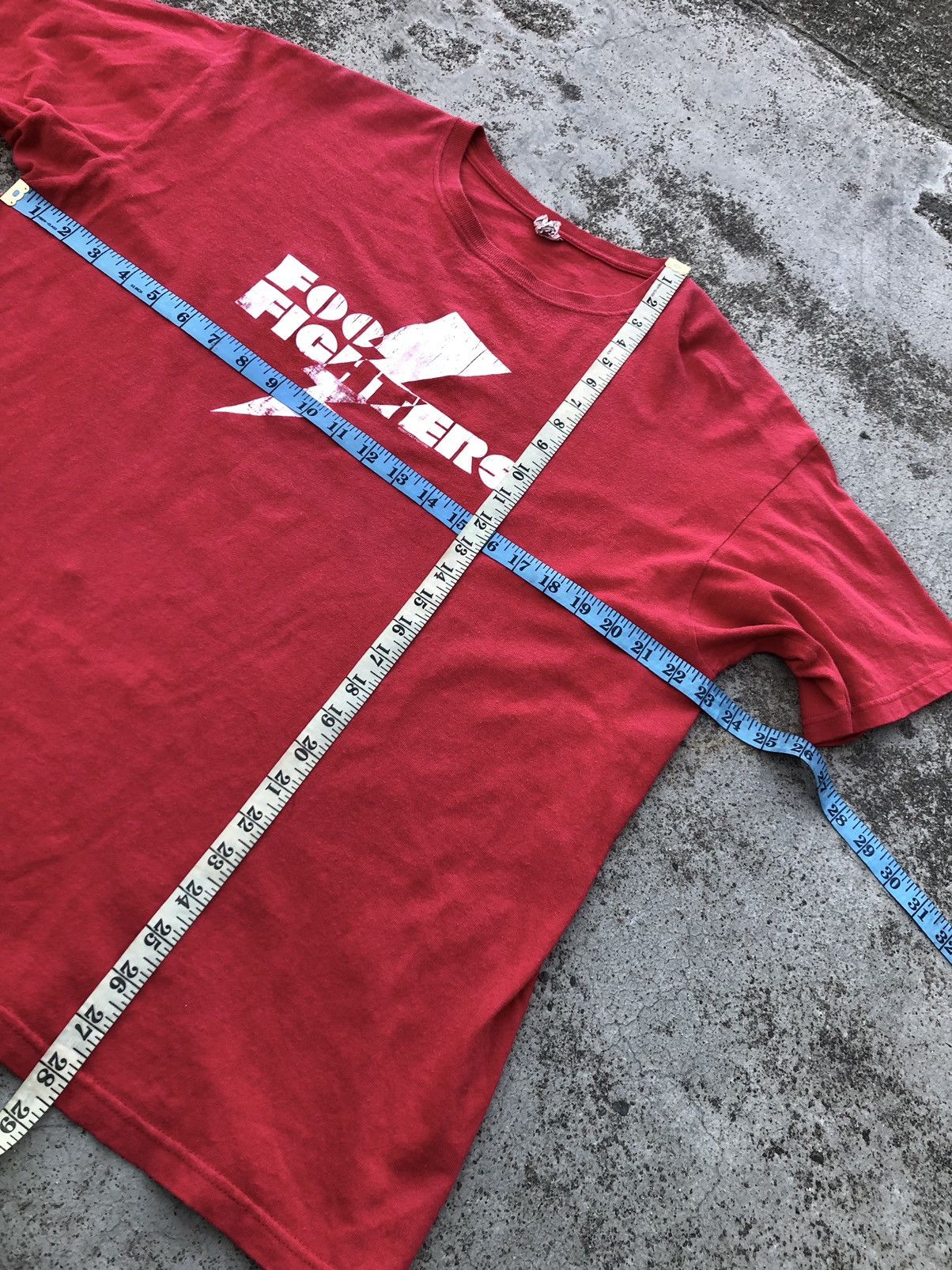 Band Tees Y2K 2007 FOO FIGTHERS BAND TEE Size US XL / EU 56 / 4 - 7 Thumbnail