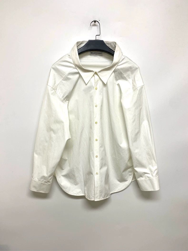 Balenciaga Balenciaga size 34 Solid Shirt Size US XS / EU 42 / 0 - 1 Thumbnail