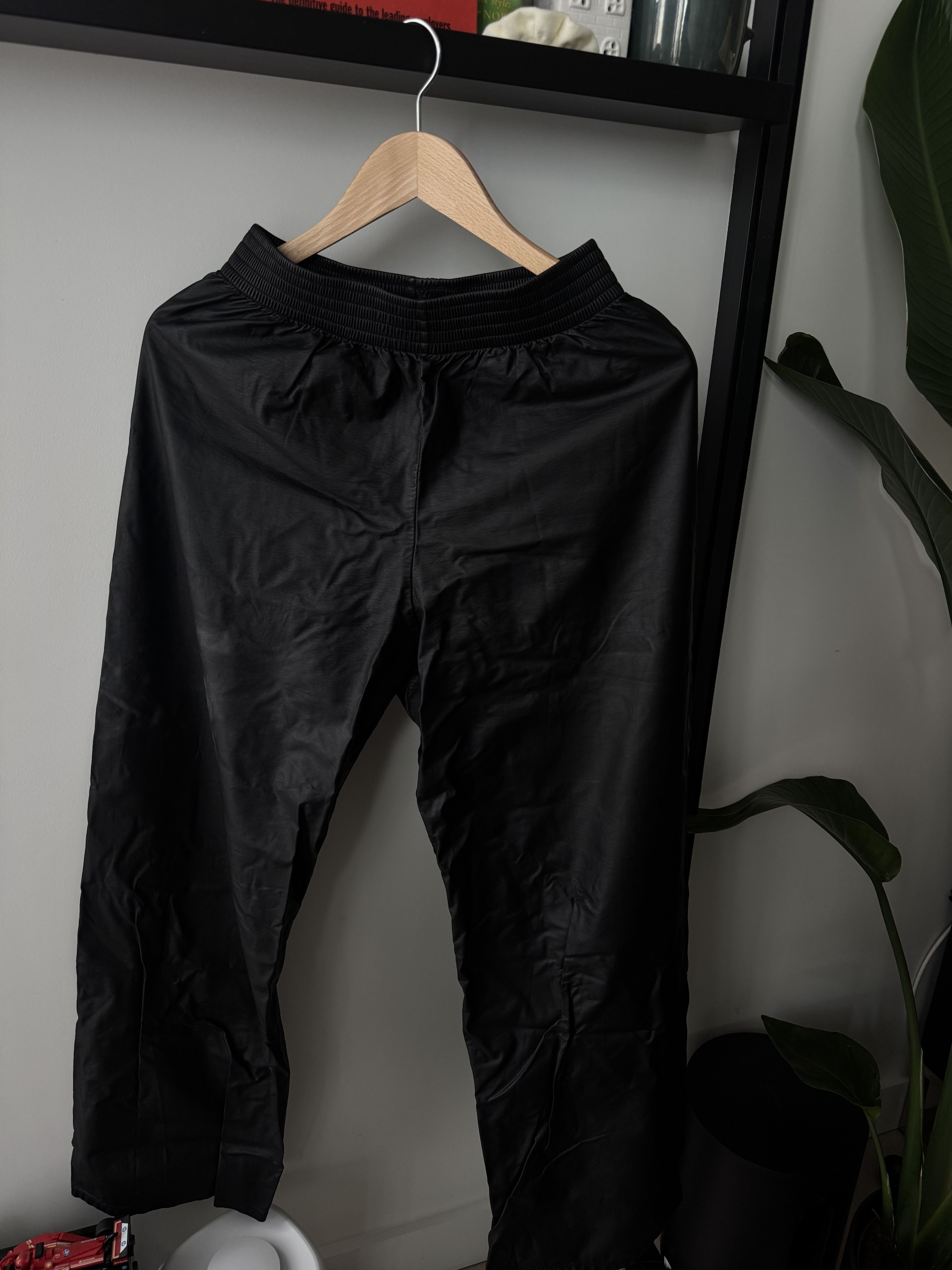 RAF SIMONS ARCHIVE REDUX フェイクレザートラックパンツ Raf Simons Raf Simons Archive Redux Faux Leather Pants | Grailed