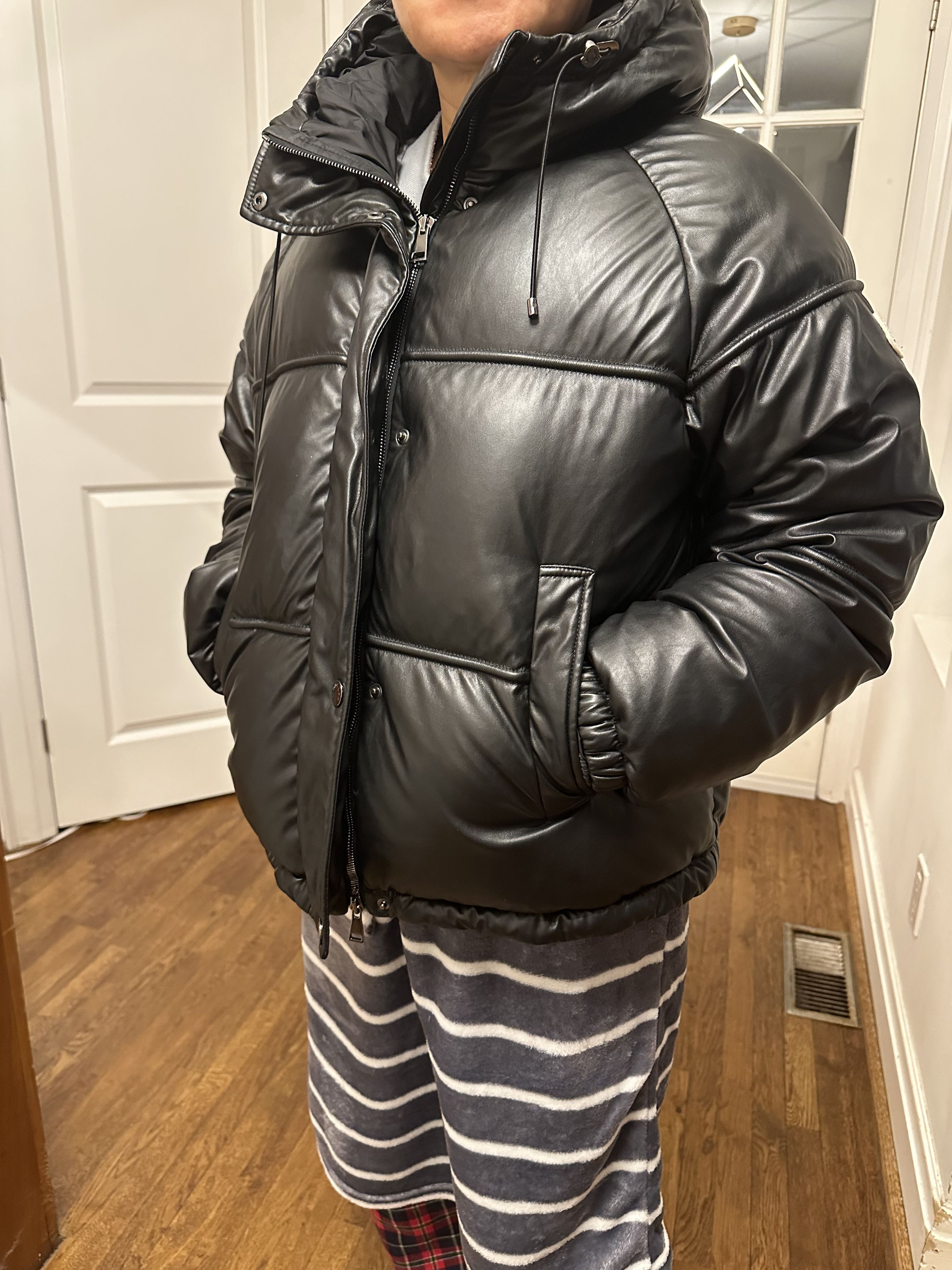 Moncler Moncler down bomber Maya Size XS / US 0-2 / IT 36-38 - 3 Thumbnail