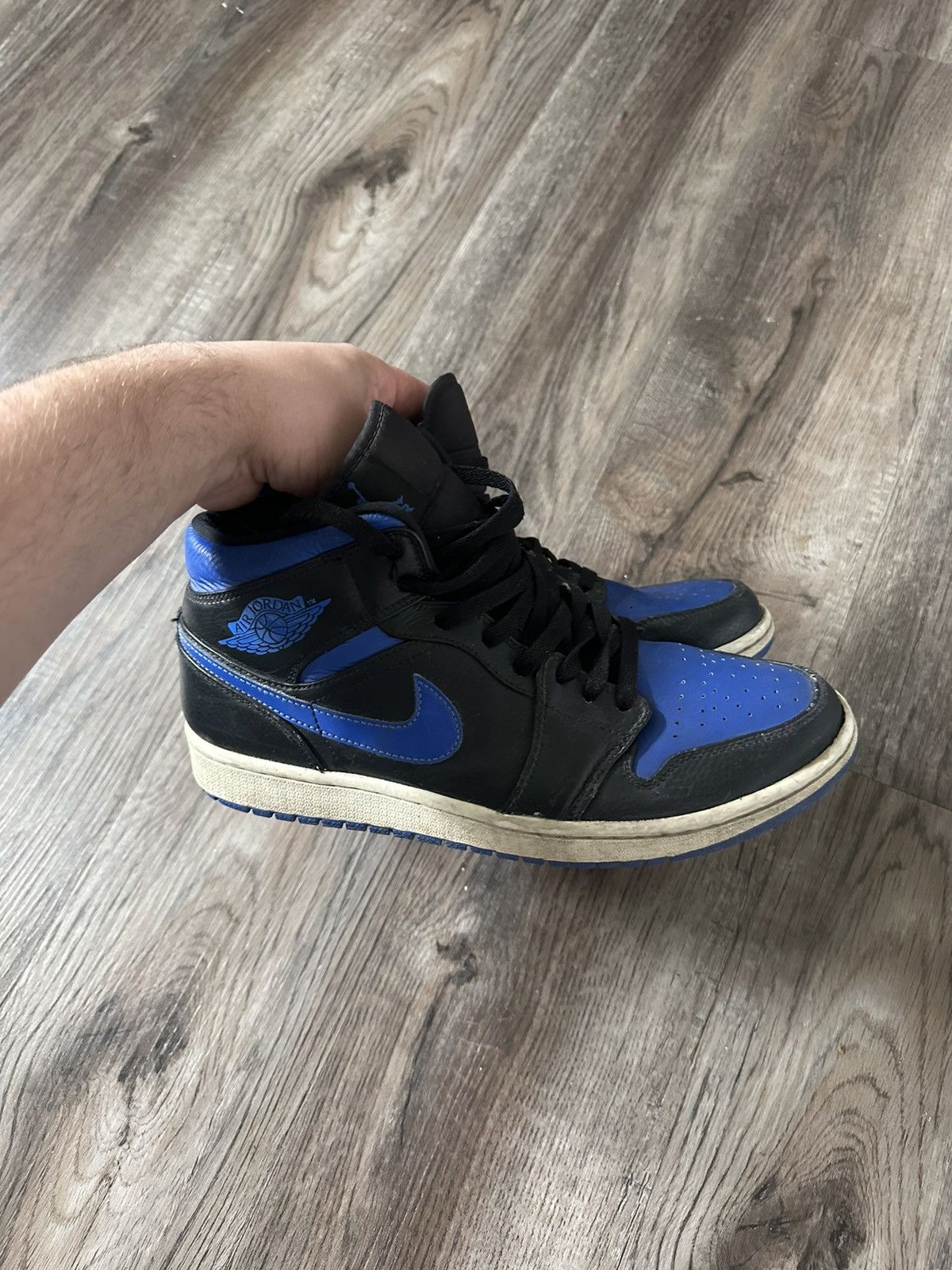 jordan1 mid hyper royal