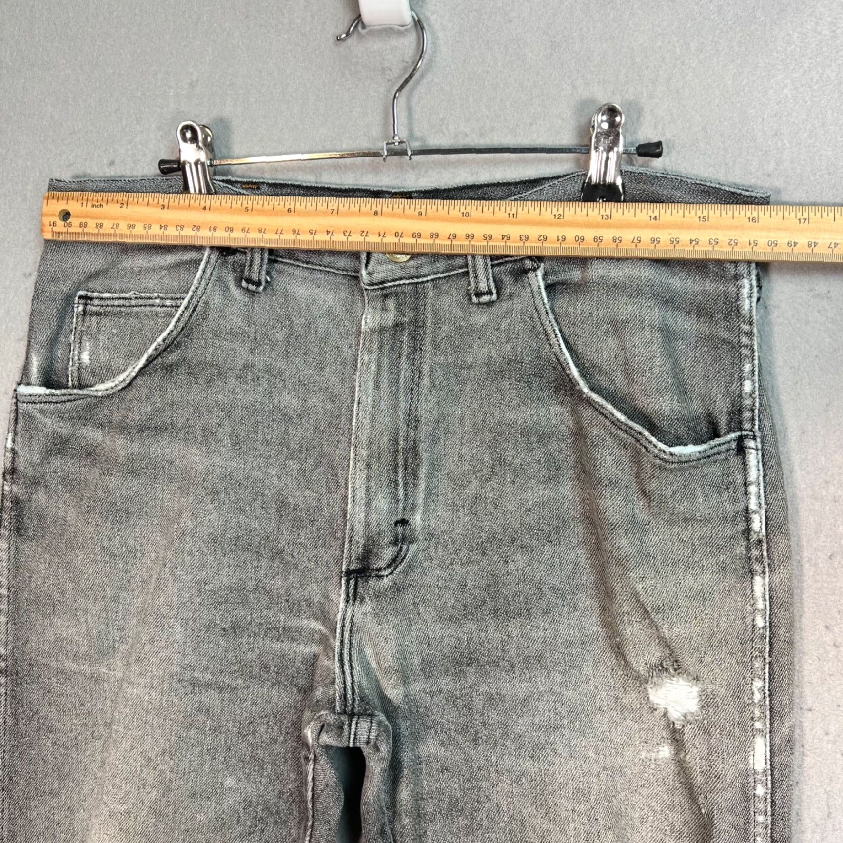 Wrangler Wrangler Gray Distressed Straight Leg Mens Denim Jeans Size 32 Size US 32 / EU 48 - 3 Thumbnail