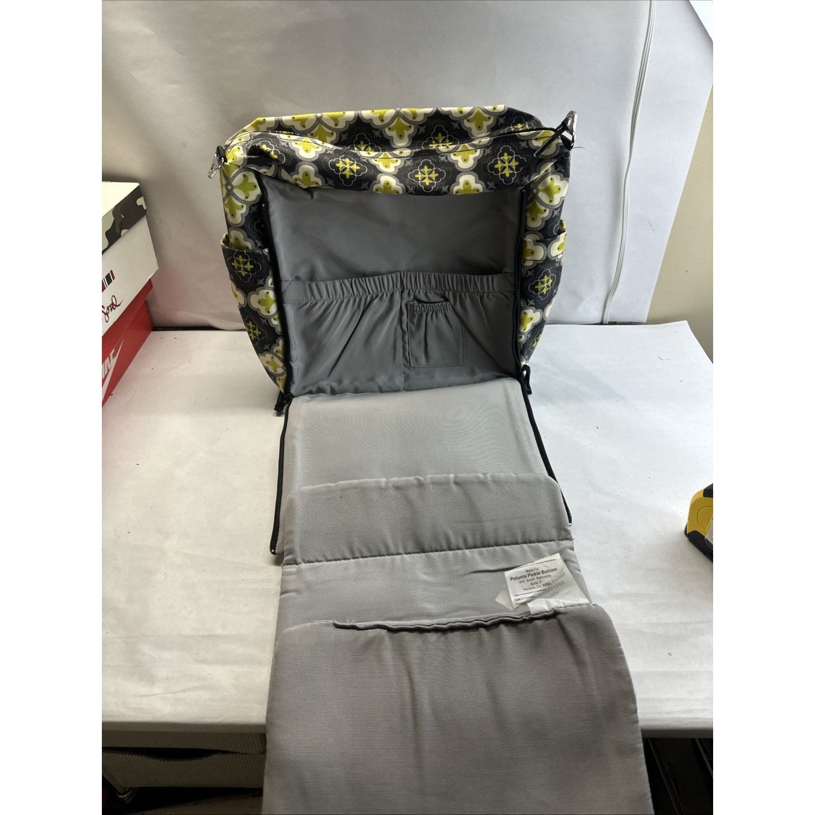 & Other Stories Large Petunia Pickle Bottom Diaper Bag Shoulder Yelllow Blac Size ONE SIZE - 5 Thumbnail