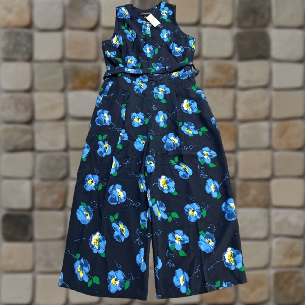 Banana Republic Banana Republic Jumpsuit Womens 6 Cropped Floral Blue Belted Wide-Leg V-Neck Sleeveless Casual Modern One-Piece Adult Regular Womens Size 28" / US 6 / IT 42 - 1 Thumbnail