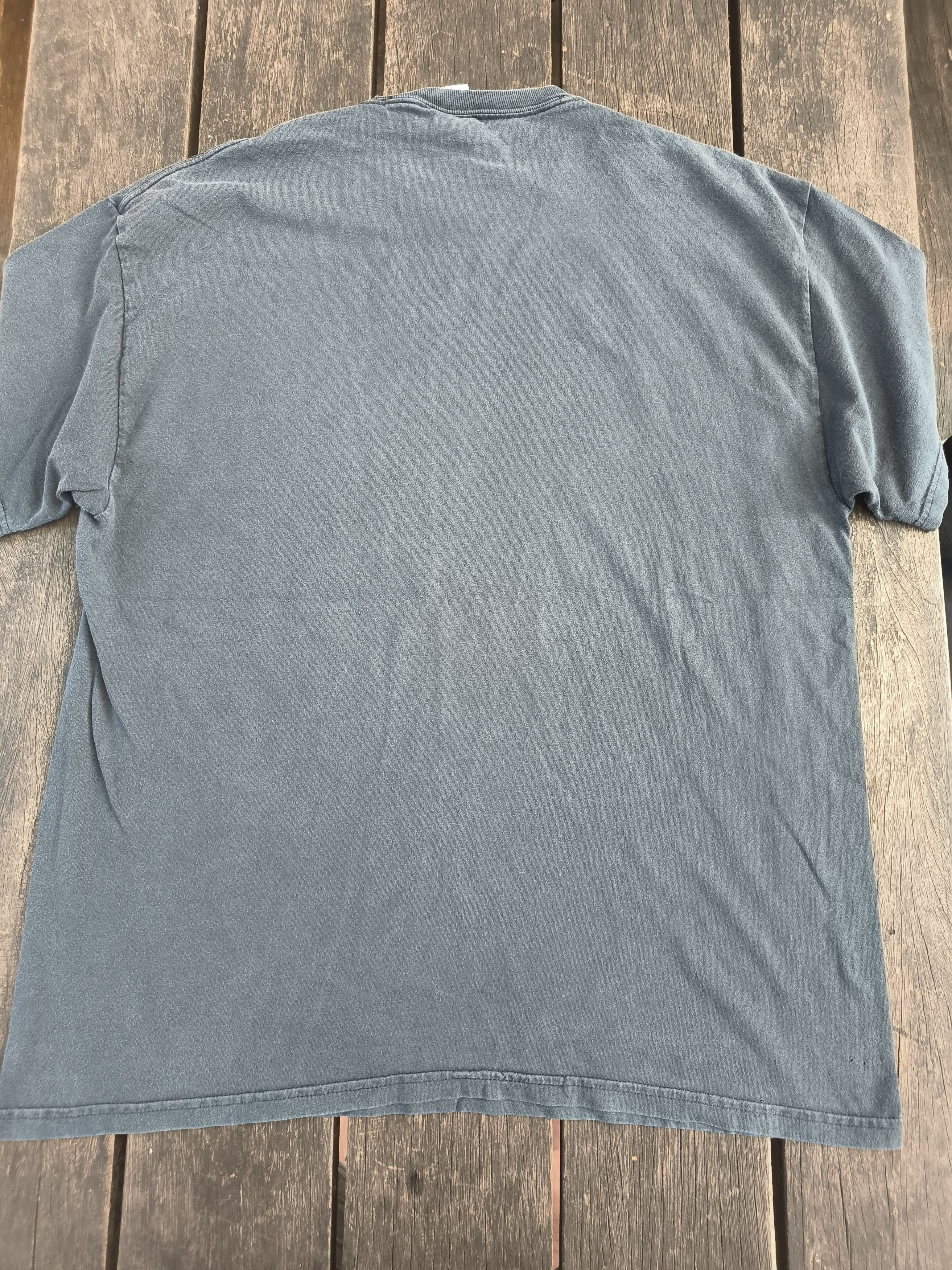 Band Tees Vintage As i lay dying (Metalcore) shirt Size US XL / EU 56 / 4 - 4 Thumbnail