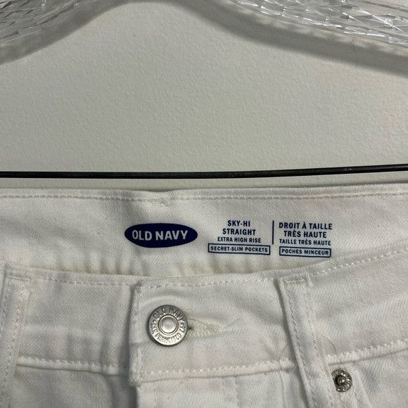 Old Navy Old Navy White Sky-HI Straight Extra High Rise Ripped Jeans Size 32" / US 10 / IT 46 - 2 Thumbnail