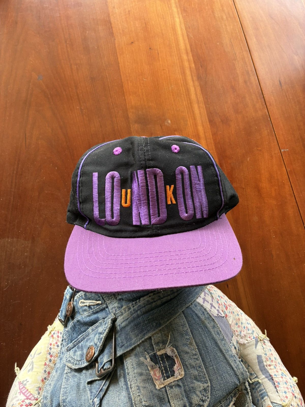 Vintage Vintage 90s London UK Air Jordan style hat Size ONE SIZE - 1 Thumbnail