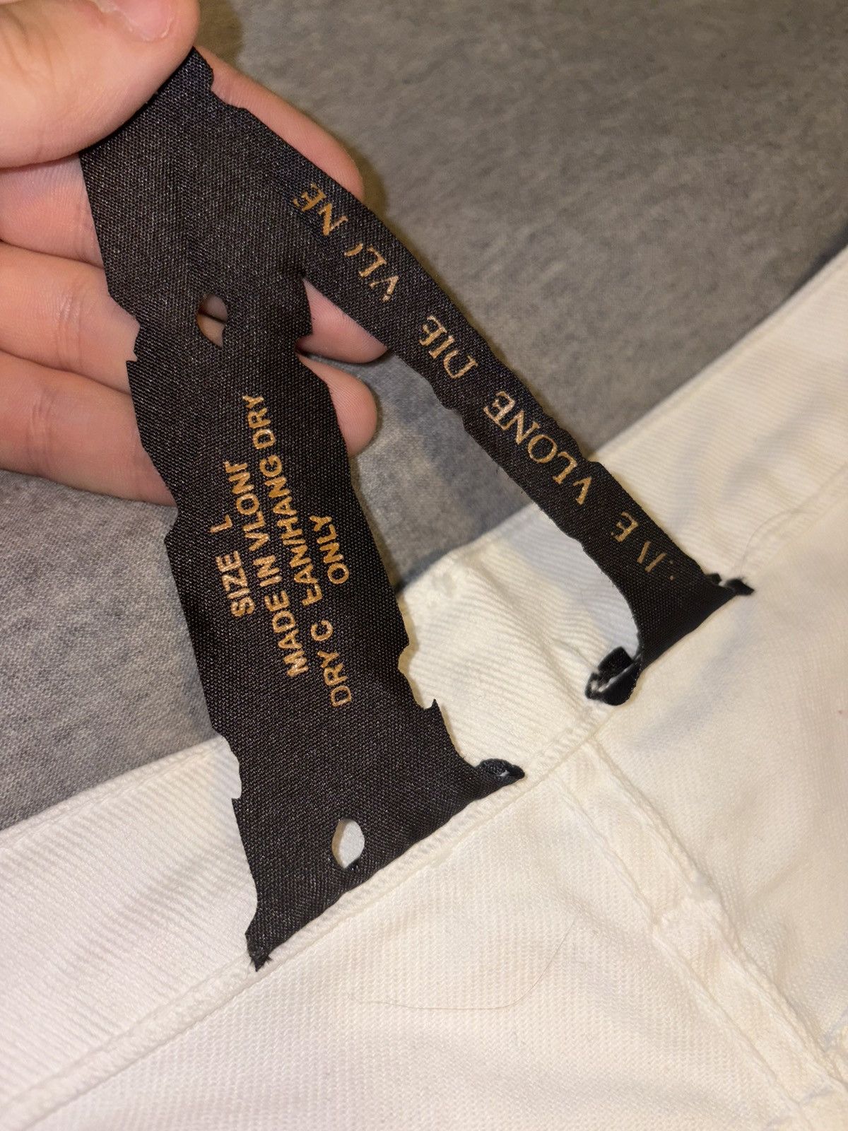 Vlone Vlone Rhinestone White Denim UNRELEASED Size US 34 / EU 50 - 4 Thumbnail
