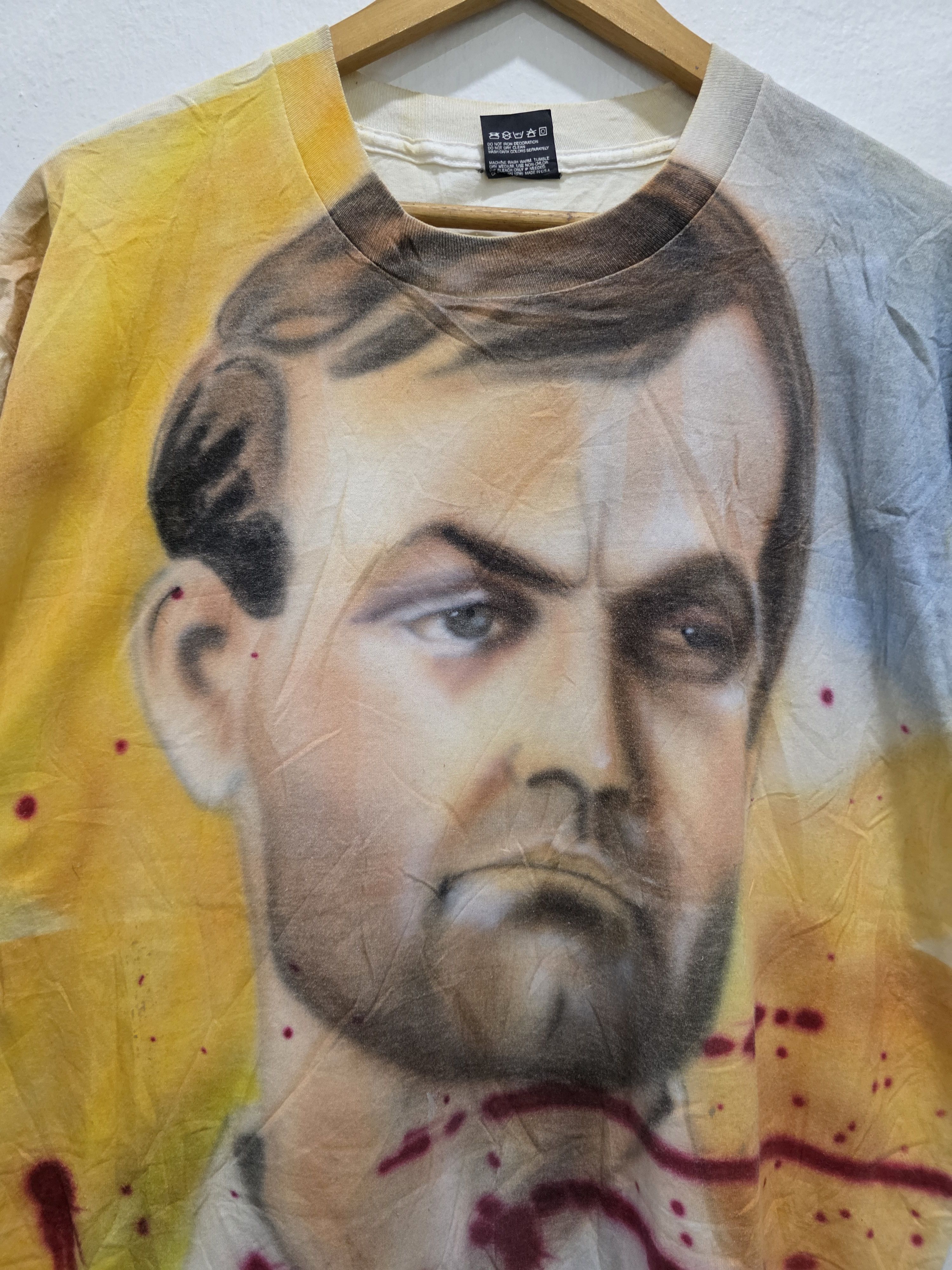 Vintage Rare!! Vintage 90s Jeffrey Dahmer Serial Killer Tshirt Size US XL / EU 56 / 4 - 5 Thumbnail