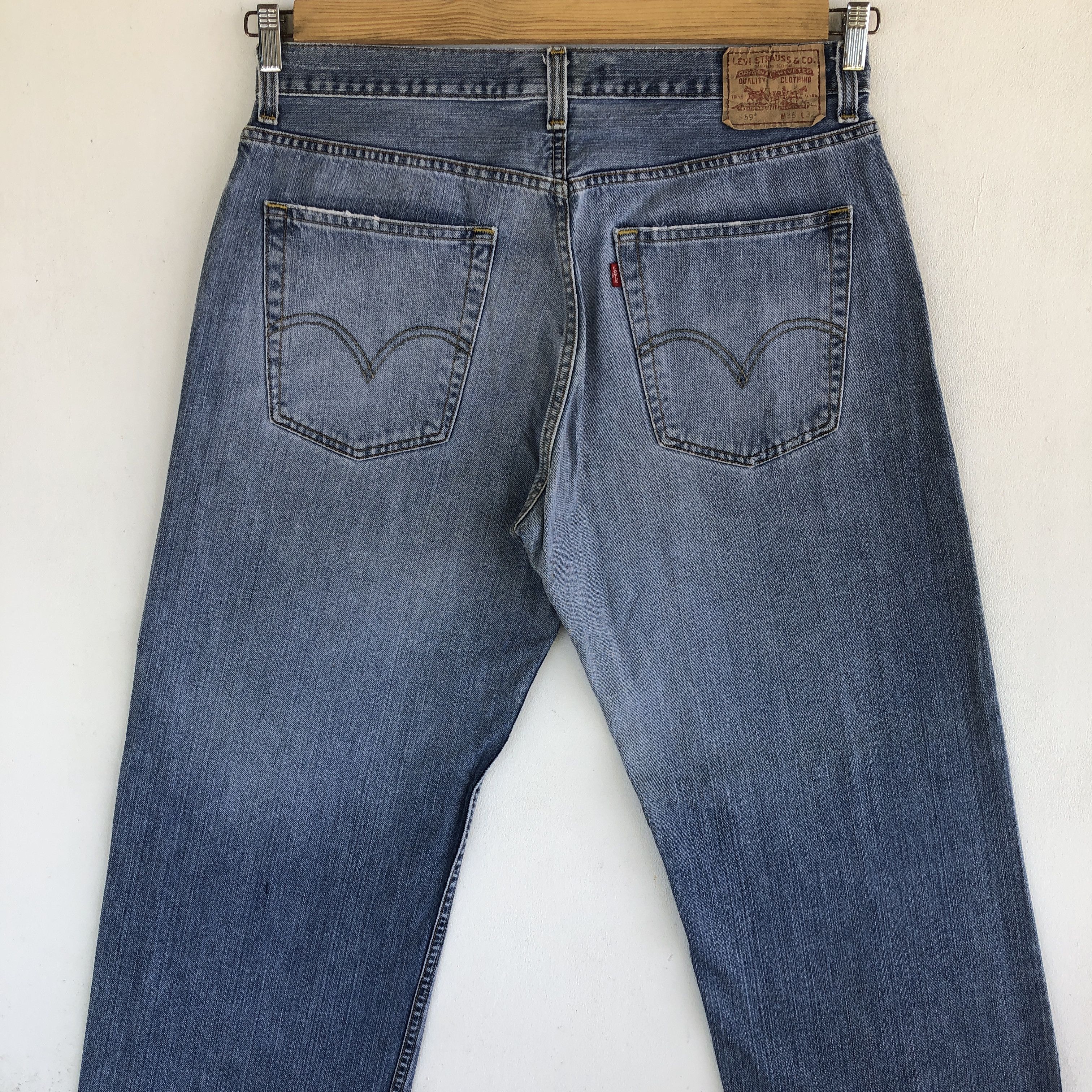 Levi's Vintage Levis 569 Baggy Jeans Levi's Light Wash Faded Denim Size US 36 / EU 52 - 4 Thumbnail