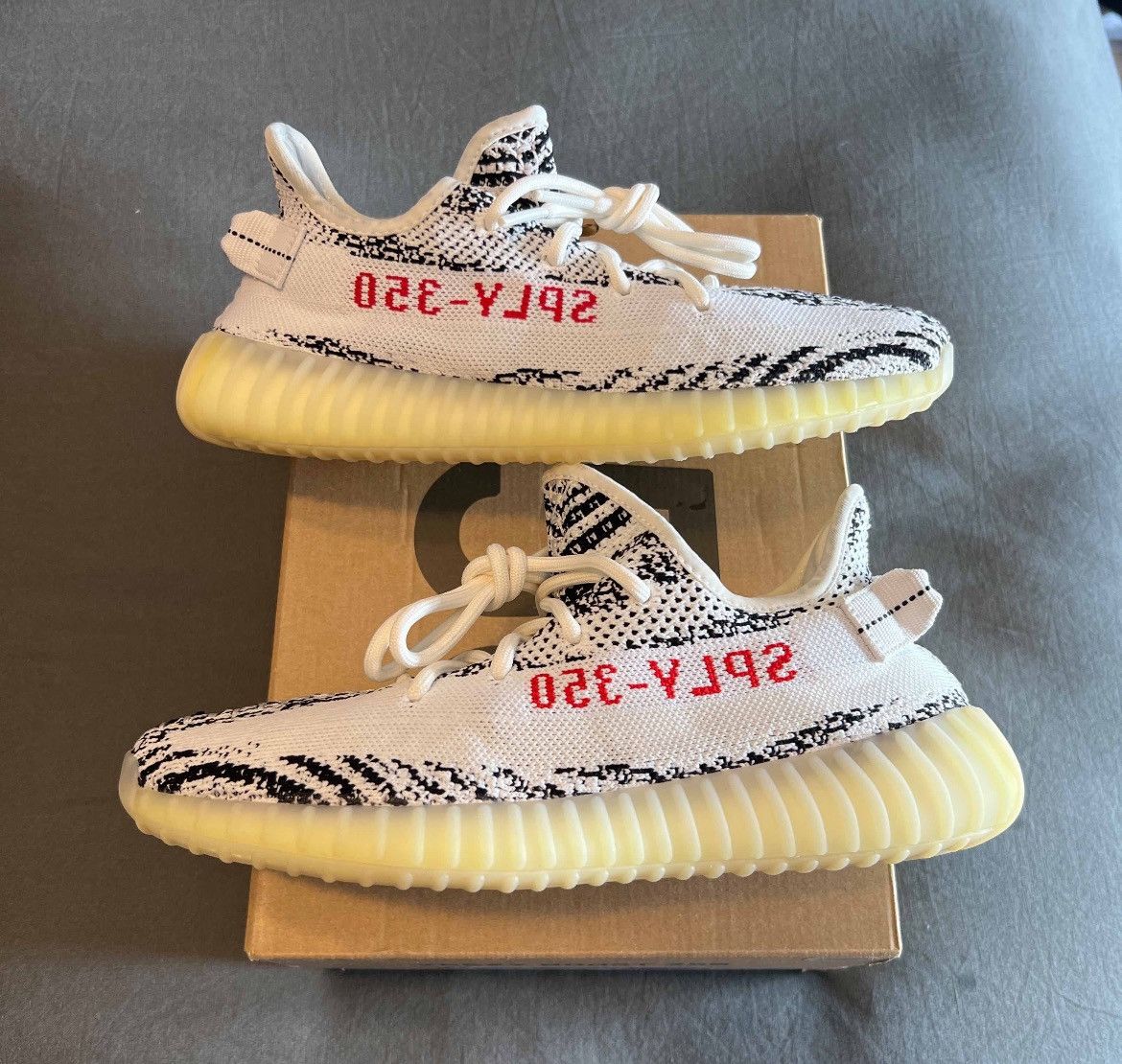 Adidas Yeezy Boost 350 V2 Zebra Size 8 CP9654