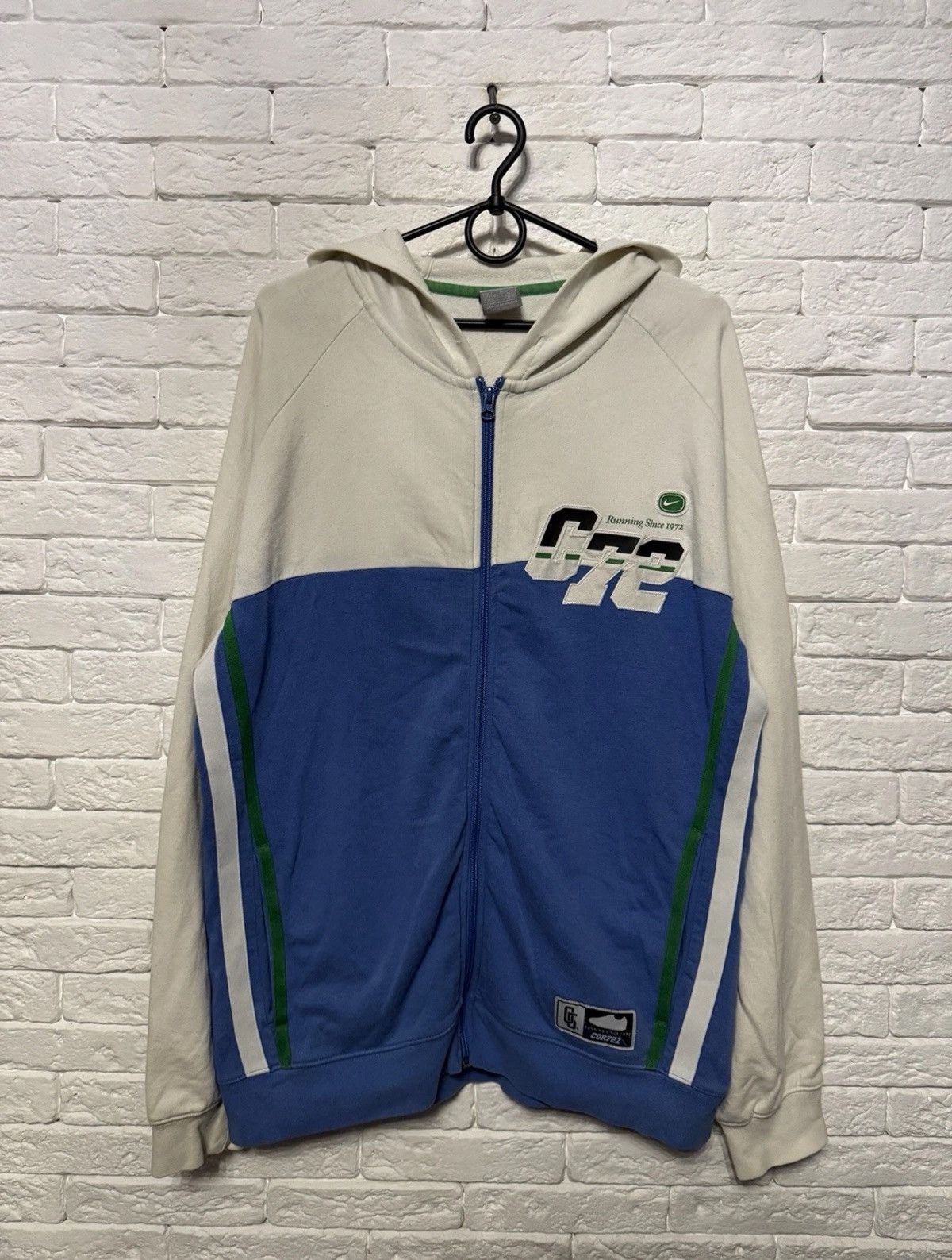 Nike Vintage Nike Cor72Z Full Zip Hoodie Cortez Huge Logo Sz L Size US L / EU 52-54 / 3 - 1 Thumbnail