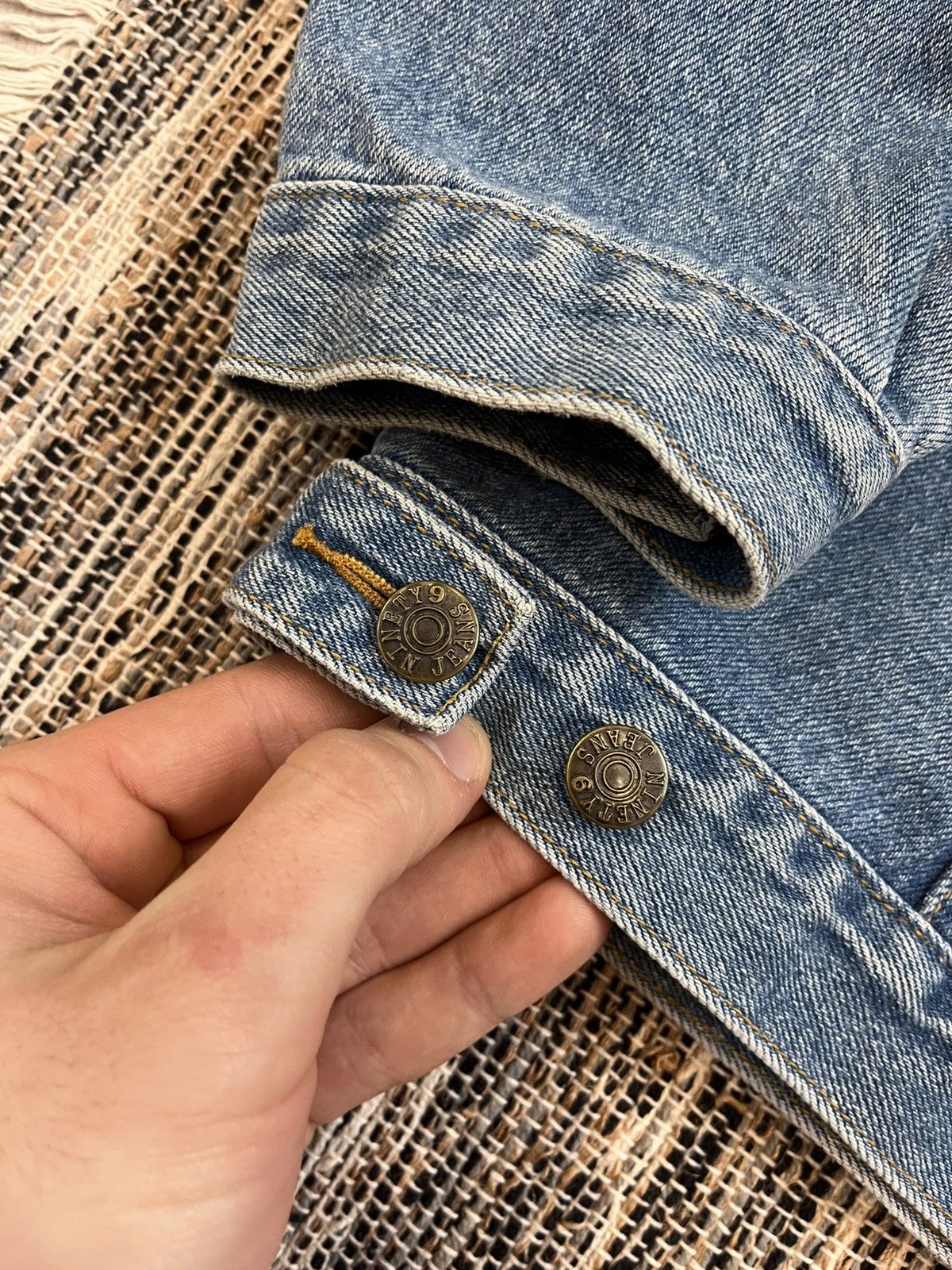 Levi's × Vintage Vintage ninty 9 Denim Jacket cropped workwear 90s Size US M / EU 48-50 / 2 - 15 Thumbnail