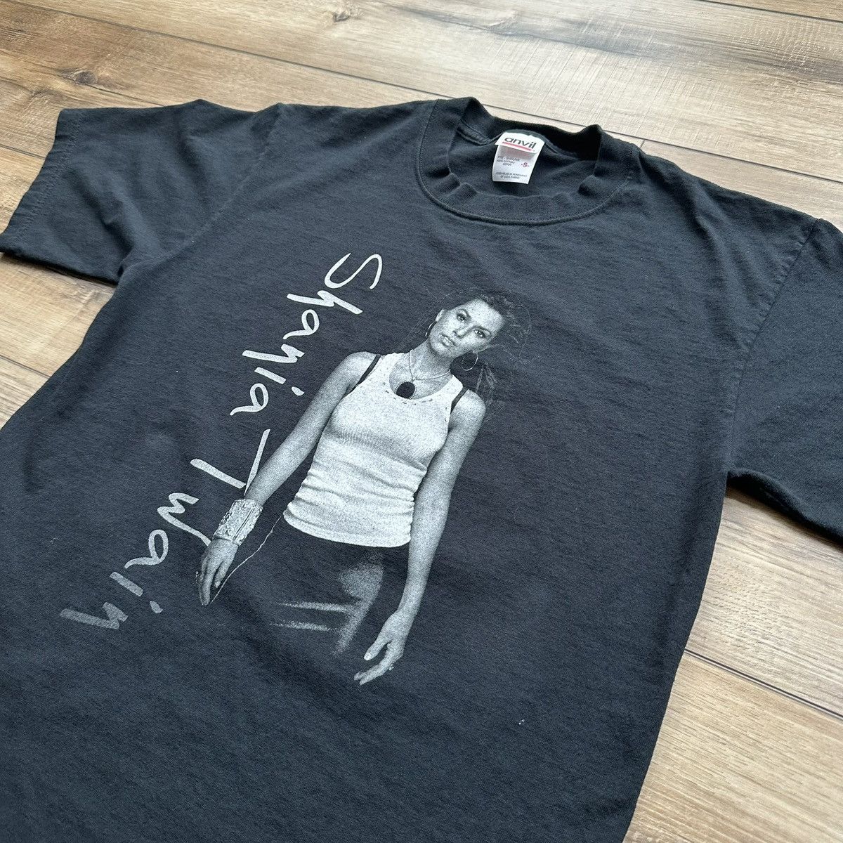 Anvil Vintage 2003 Shania Twain UP! Tour Tee Size US S / EU 44-46 / 1 - 4 Thumbnail