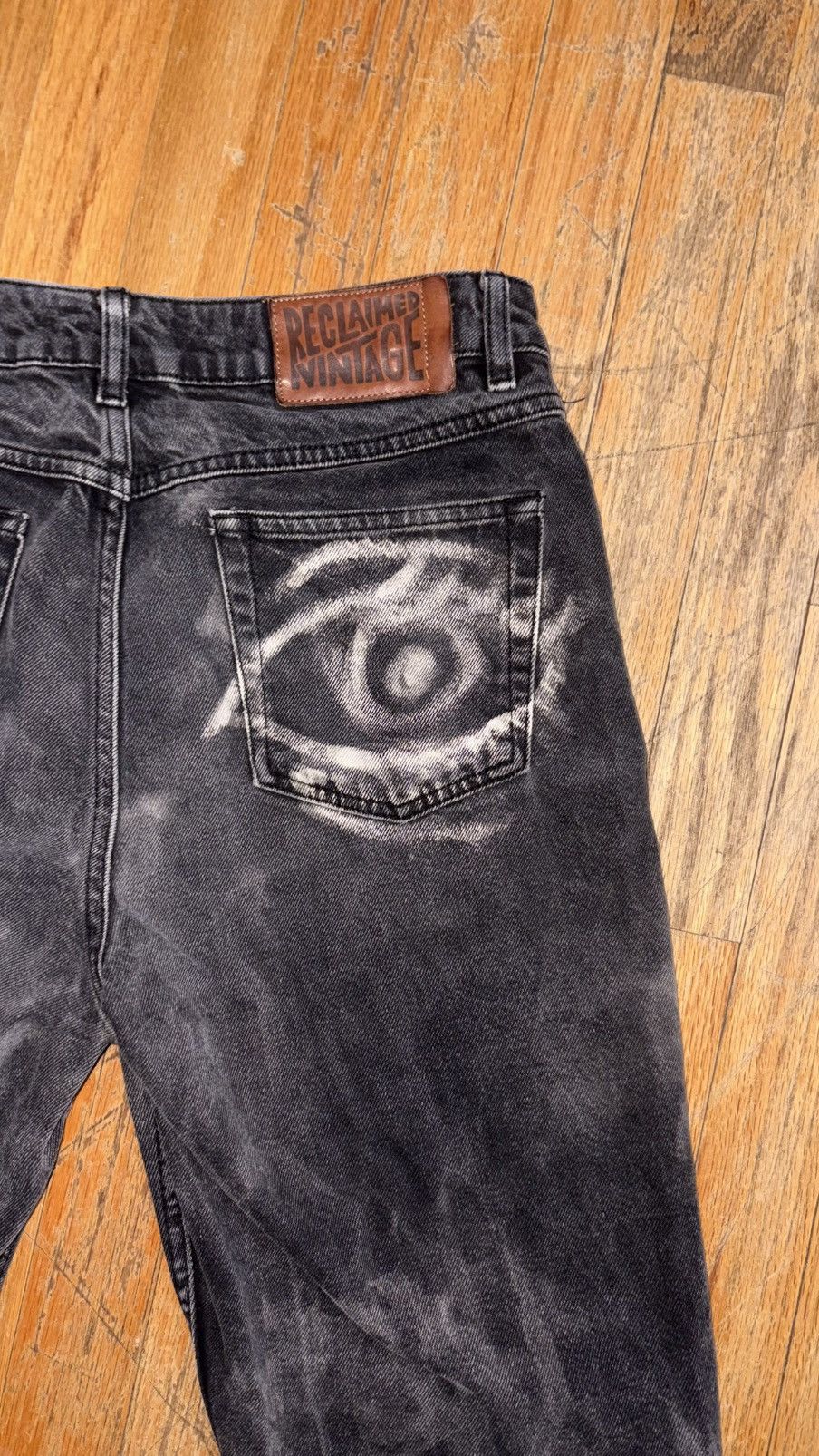 Beauty Beast × Vintage 🔥Vintage RECLAIMED black eye print jeans super unique design Size US 29 - 6 Thumbnail