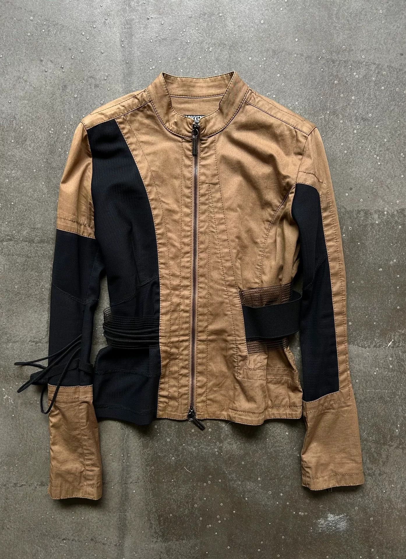 Dirk Bikkembergs Dirk Bikkembergs Functional Strap Jacket Size US M / EU 48-50 / 2 - 1 Thumbnail
