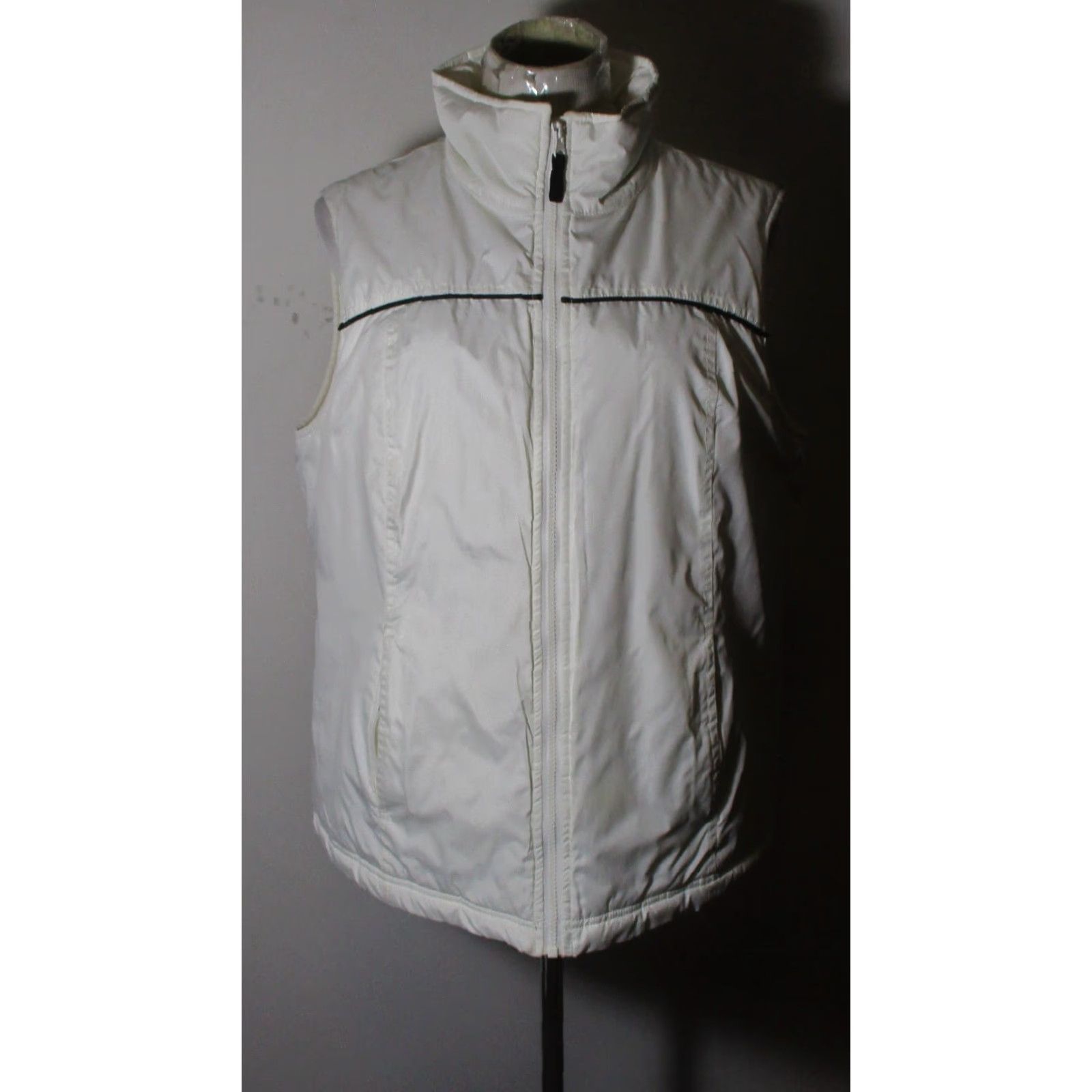 Roots ROOTS Athletics White Full Zip Insulated Vest Women's L Vest Casual" Size L / US 10 / IT 46 - 2 Thumbnail